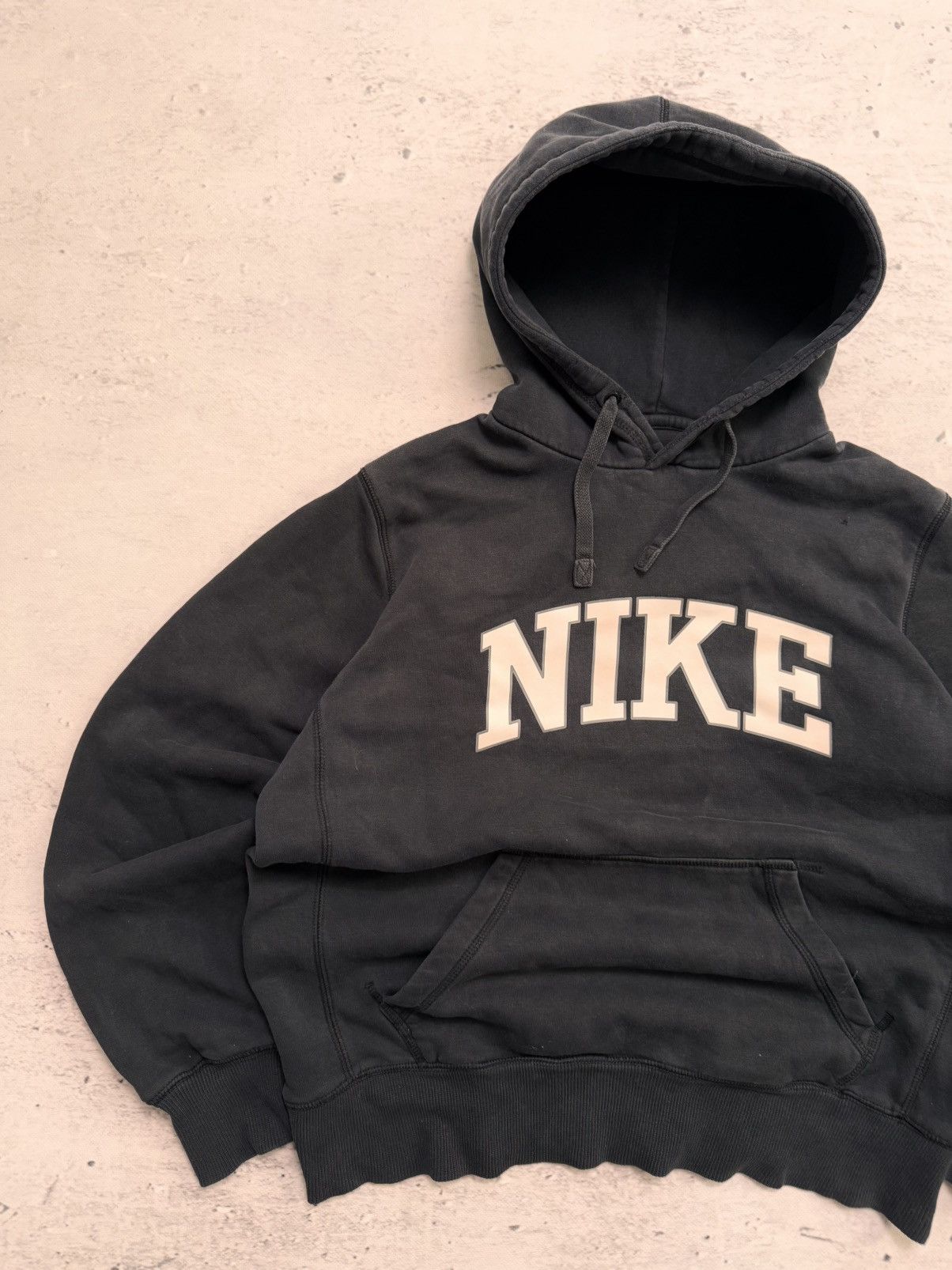 Nike × Vintage NIKE VINTAGE CENTER LOGO OVERSIZE BOXY HOODIE Size US M / EU 48-50 / 2 - 2 Thumbnail