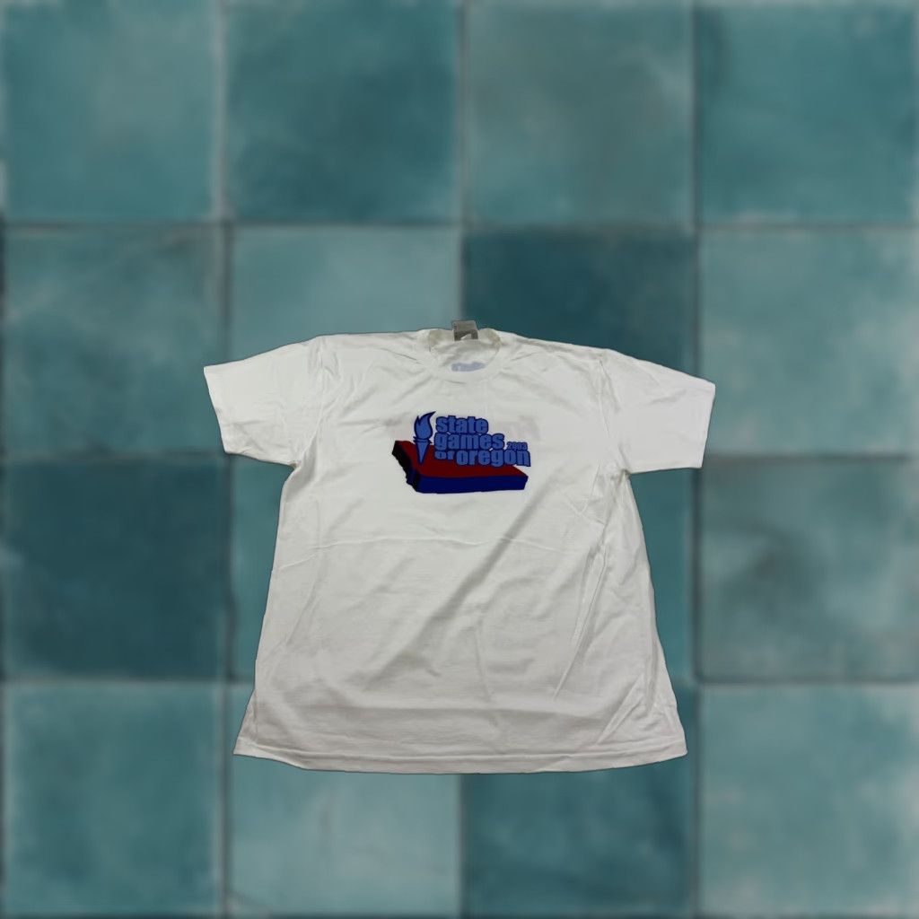 Nike VINTAGE Nike State Games of Oregon Shirt Mens Small White Crew Neck Short Sleeve Graphic Print 2003 Oregon Fred Meyer Size US S / EU 44-46 / 1 - 1 Thumbnail