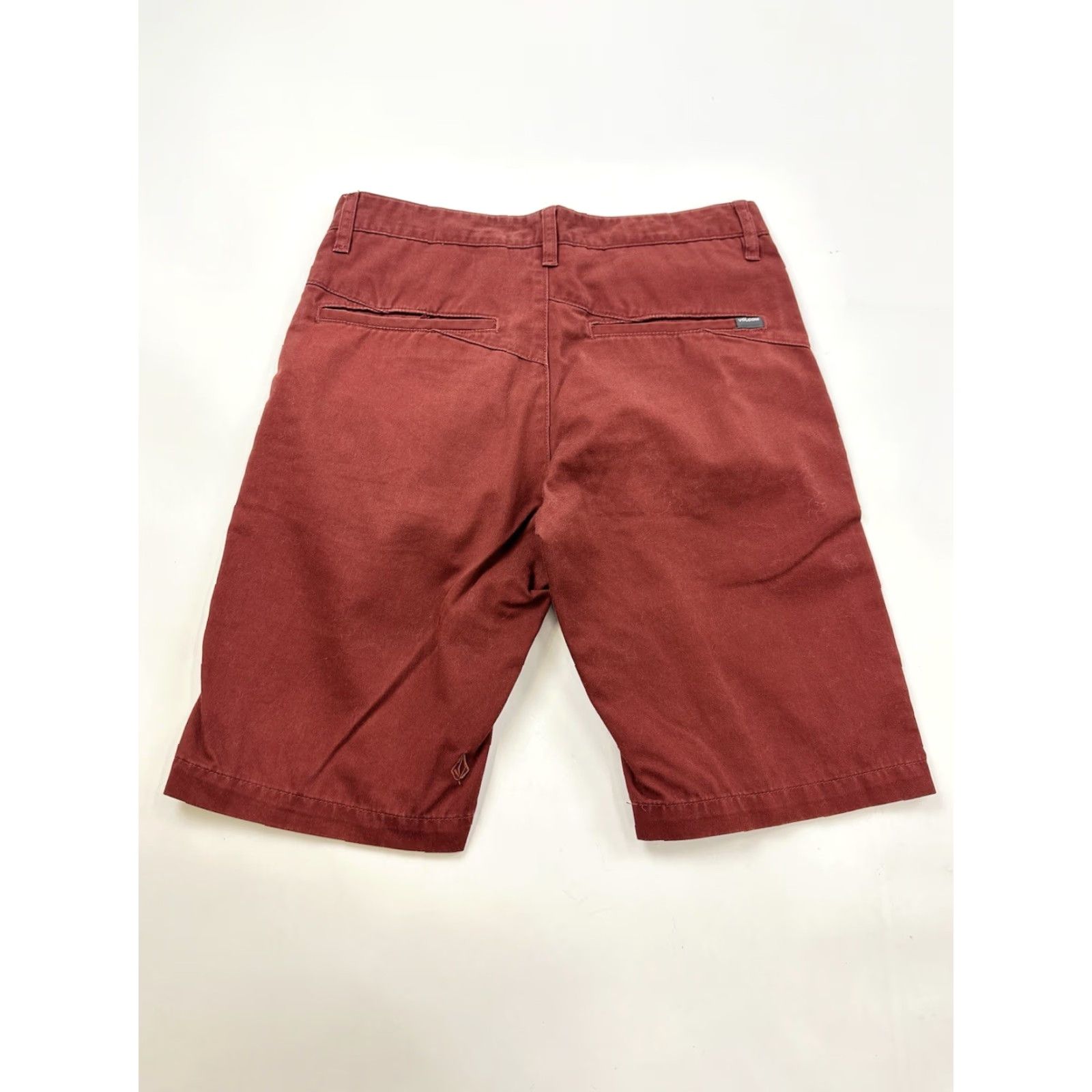 Volcom Volcom Shorts Mens Size 30 Red Monty Flat Front Casual Volunteer? Size US 30 / EU 46 - 2 Thumbnail