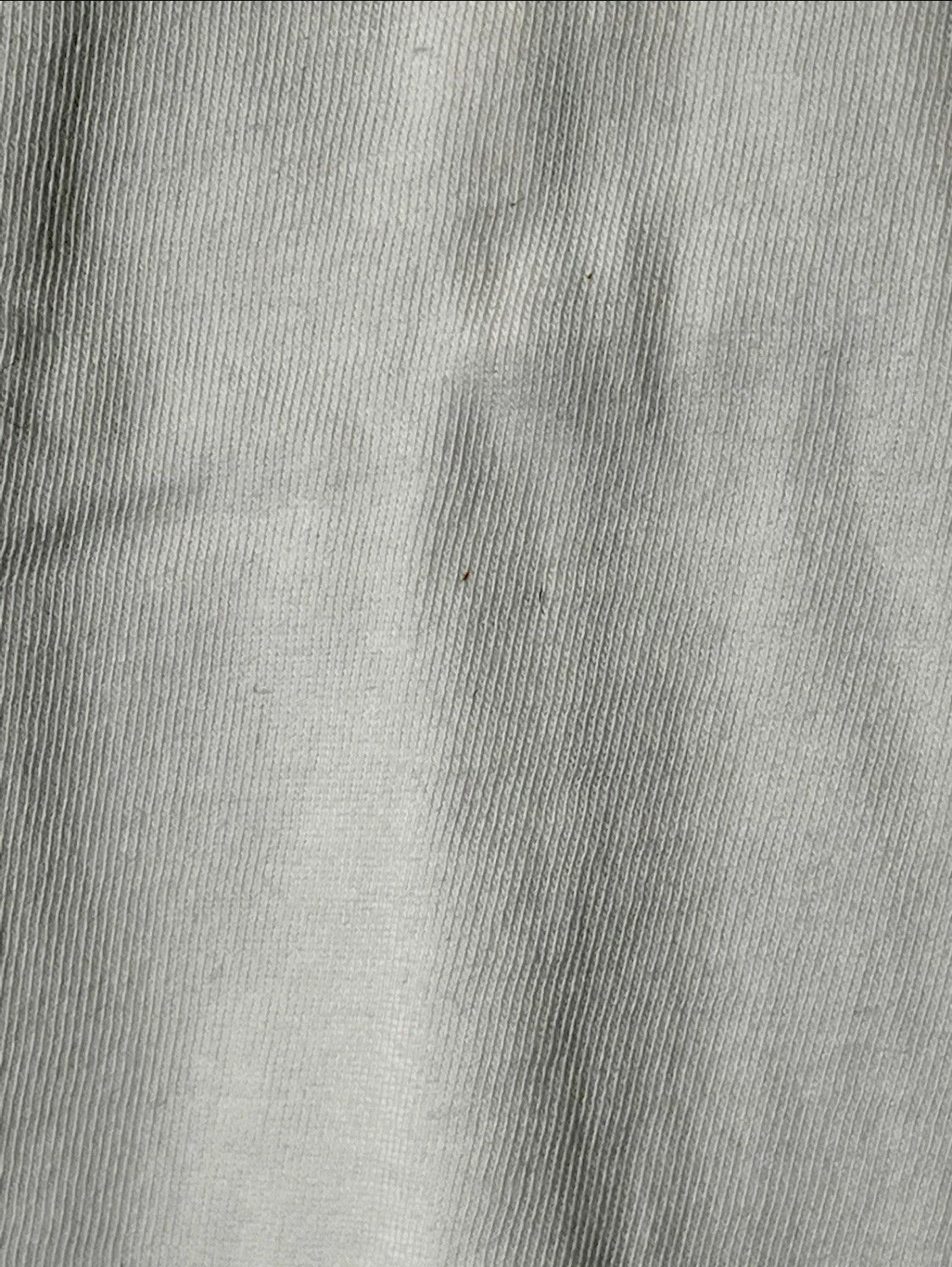 Kaws × Uniqlo Kaws x Uniqlo "Passing Through" Tee Size US L / EU 52-54 / 3 - 2 Thumbnail