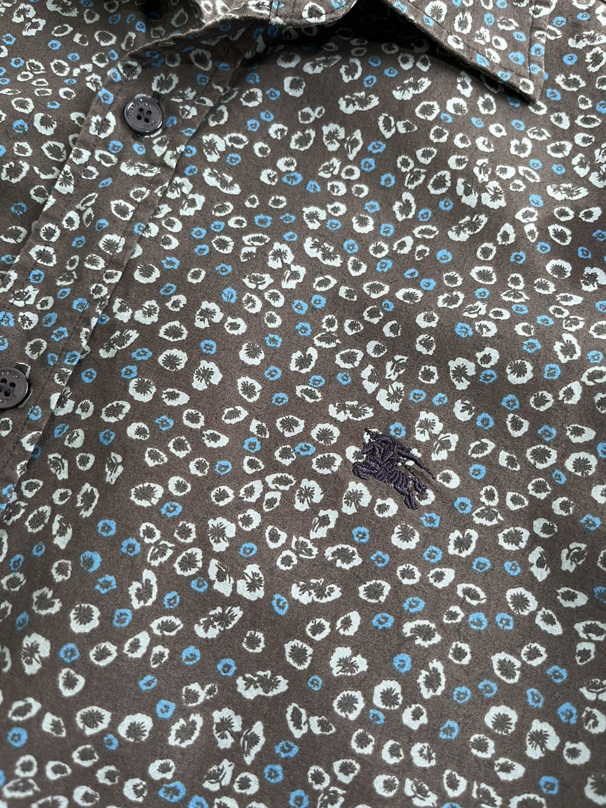 Burberry Burberry Brit made in Hong Kong flower printed shirt Size US S / EU 44-46 / 1 - 5 Thumbnail