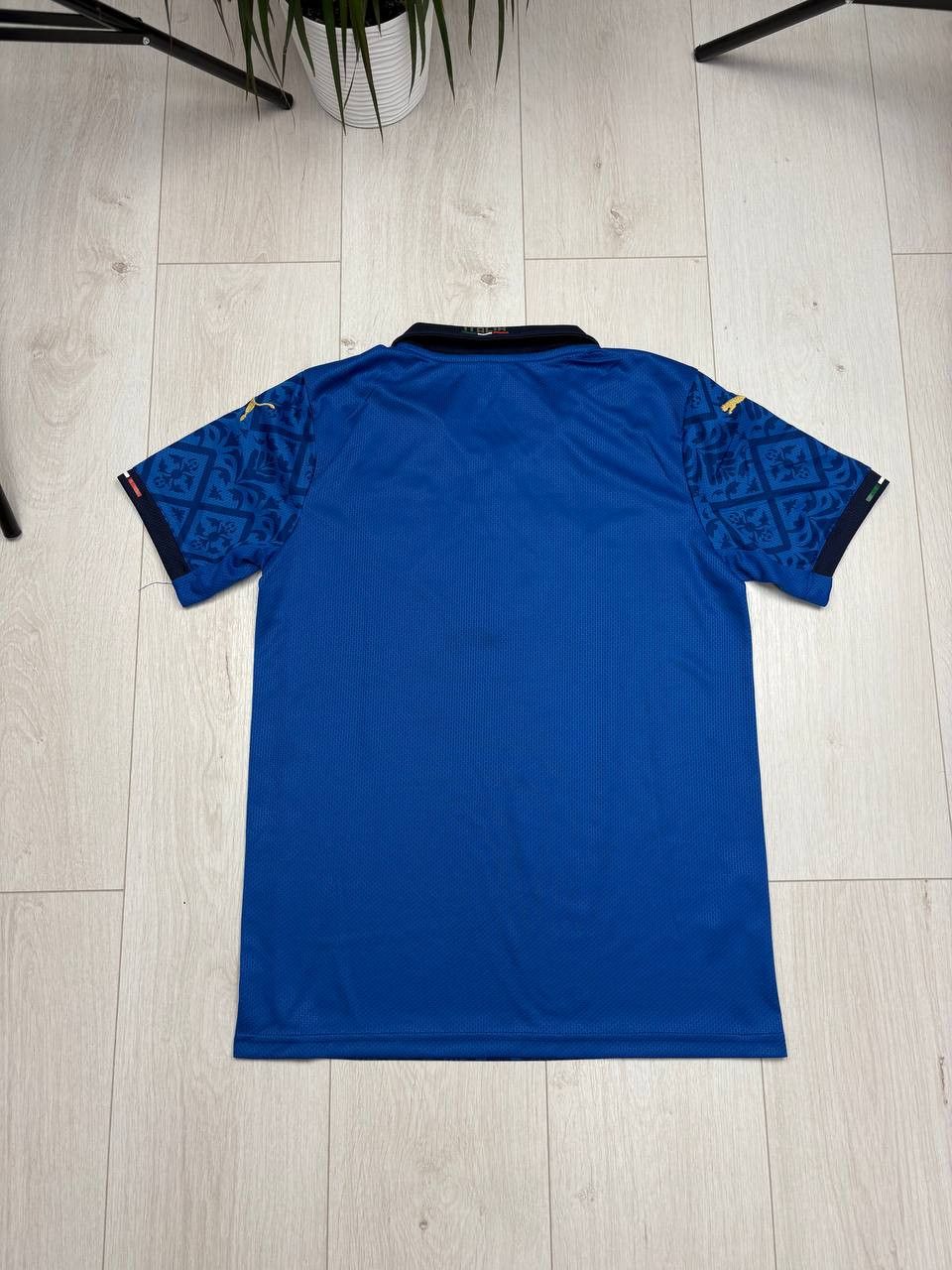 Puma 2019 Puma Italy Soccer Jersey t-shirt Retro Rare Hype Y2K Size US S / EU 44-46 / 1 - 7 Thumbnail