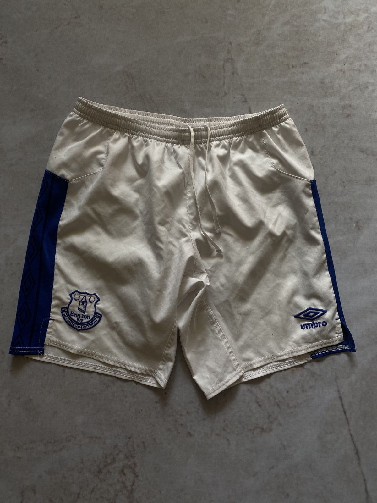 Chelsea Soccer × Umbro Vintage Umbro Chelsea Soccer Away Football shorts Hype Rare Size US 30 / EU 46 - 1 Thumbnail