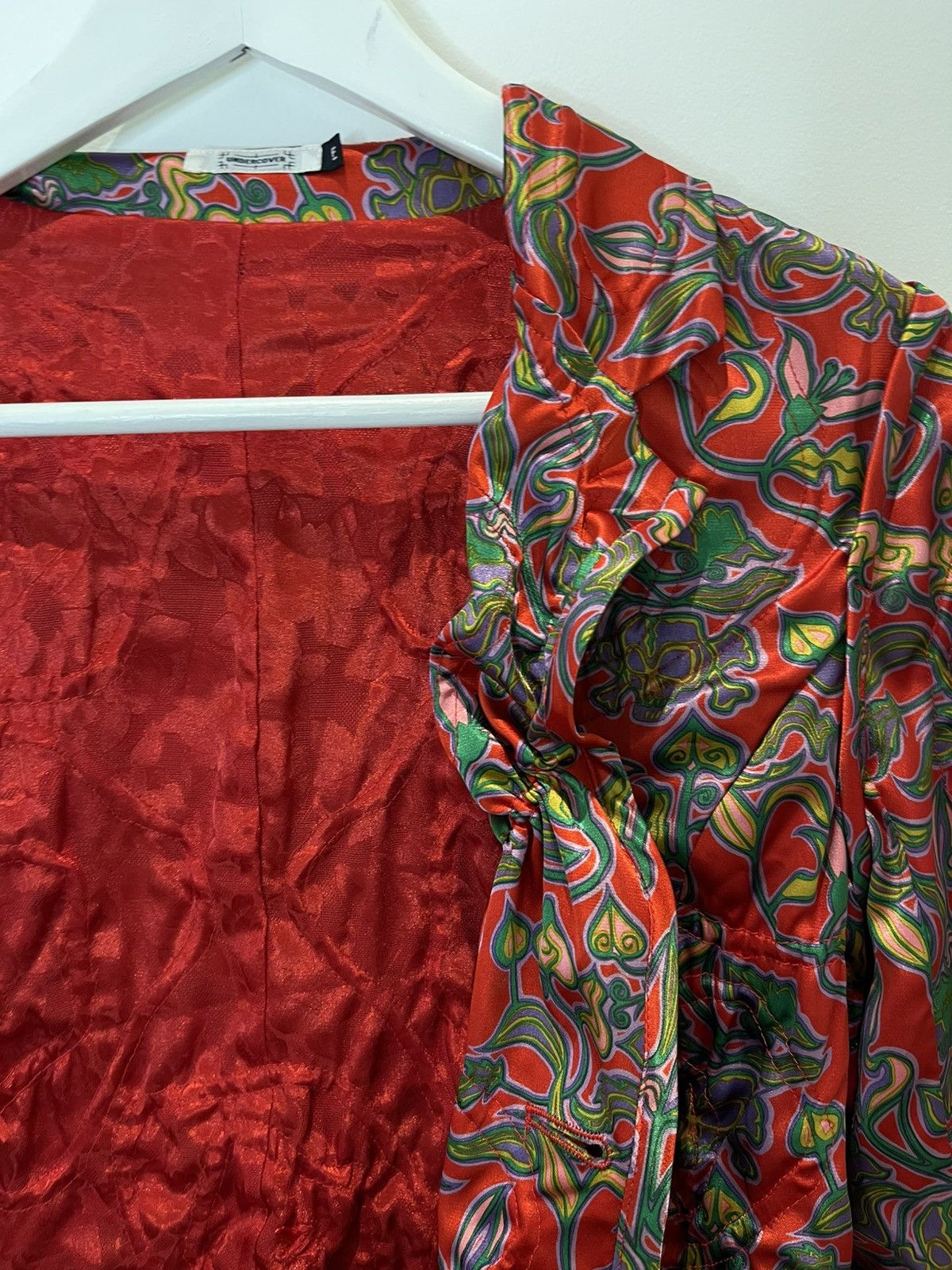 Undercover Undercover FW01 “DAVF” Red Skull-Floral Jacket w Drawstrings Size S / US 4 / IT 40 - 17 Thumbnail