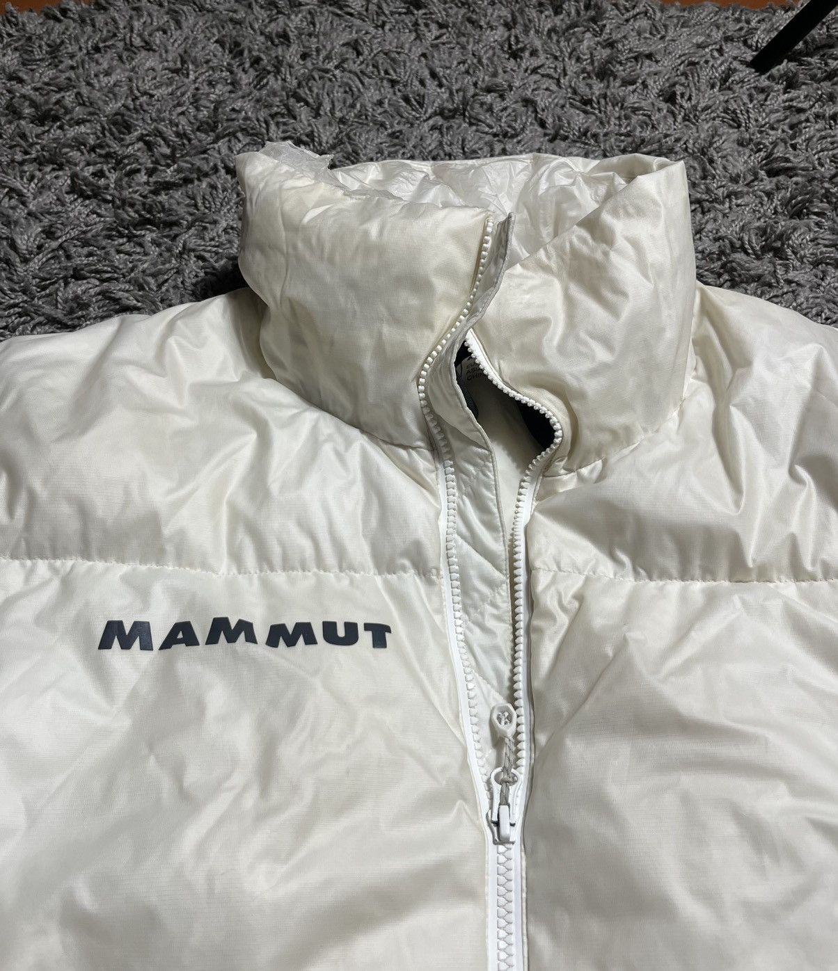 Mammut MAMMUT EXTREME THE IN JACKET Glow-In-The-Dark White L SIZE Size US L / EU 52-54 / 3 - 3 Thumbnail