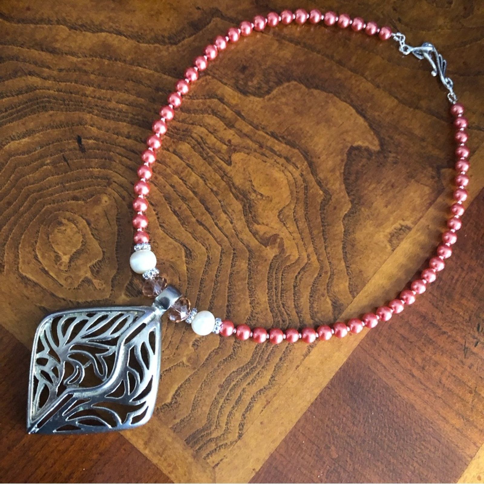 Handmade Handcrafted repurpose large filigree pendant Pearl necklace Size ONE SIZE - 9 Thumbnail