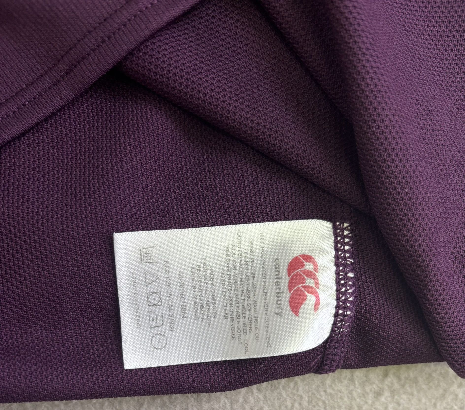 Canterbury of New Zealand Ireland Rugby 2016/2017 Canterbury Vodafone Vapodri+ Size US L / EU 52-54 / 3 - 16 Thumbnail