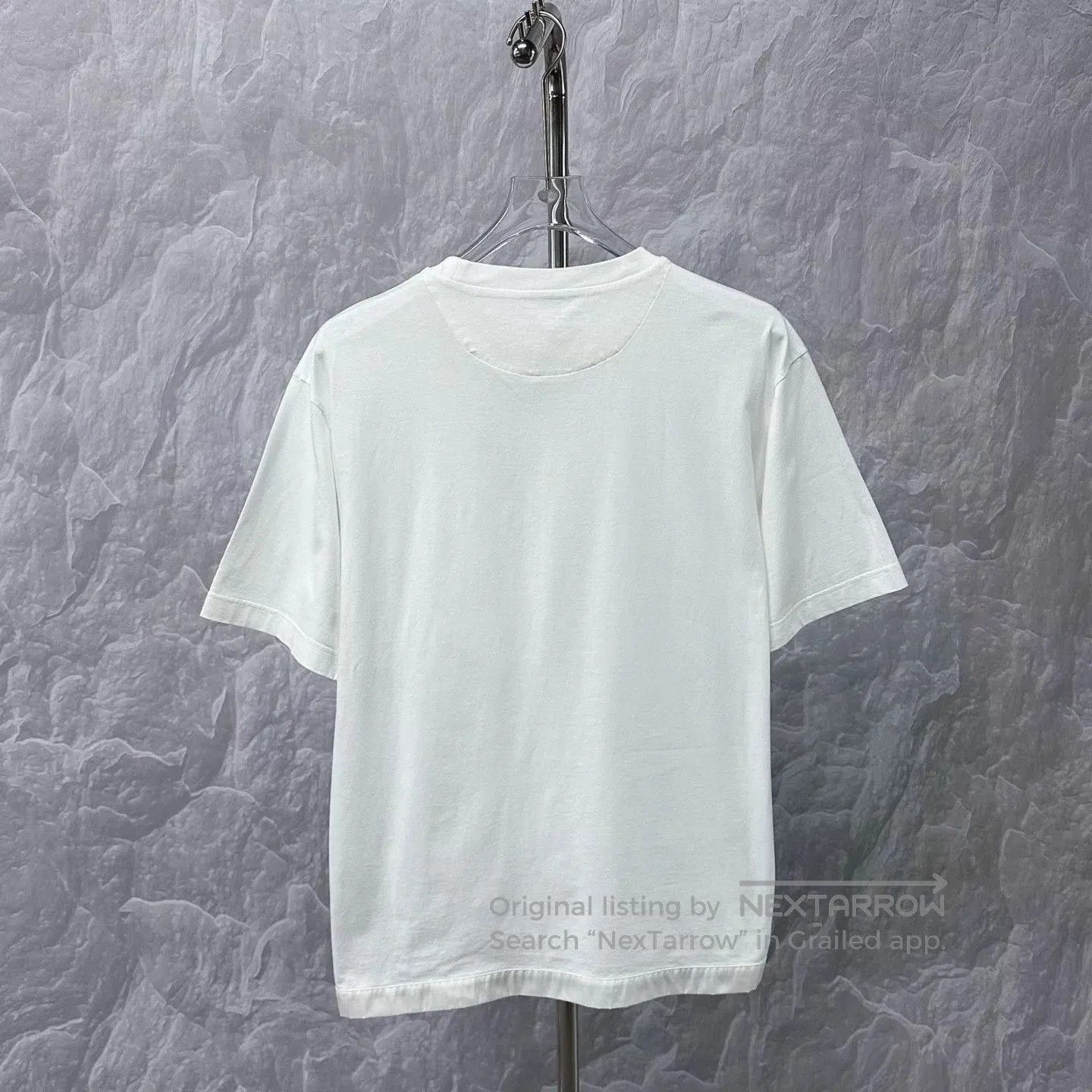 Prada prada triangle logo short sleeve t-shirt. Size US L / EU 52-54 / 3 - 4 Thumbnail
