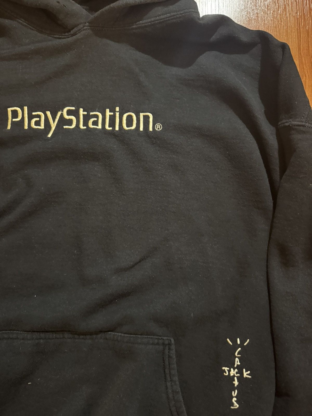 Playstation × Travis Scott Travis Scott x Playstation Motherboard Hoodie RARE size XL Size US XL / EU 56 / 4 - 3 Thumbnail
