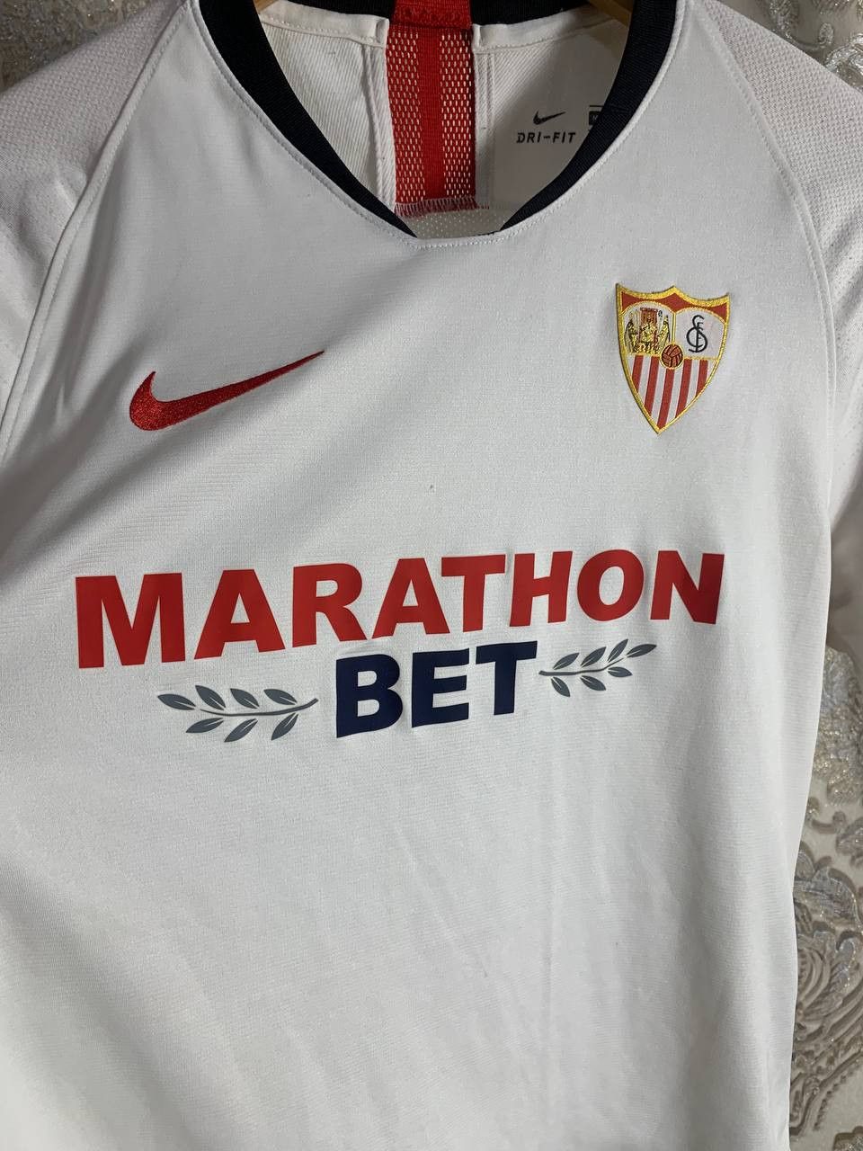 Nike Vintage Nike FC Sevilla Spain Retro Soccer Jersey Y2K 90s Size US M / EU 48-50 / 2 - 4 Thumbnail