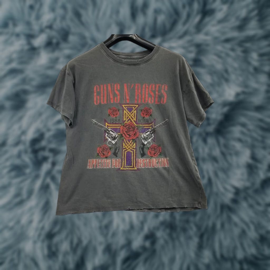 Vintage Guns N' Roses T-Shirt Gray Small Distressed 1988 Tour Size US S / EU 44-46 / 1 - 1 Thumbnail