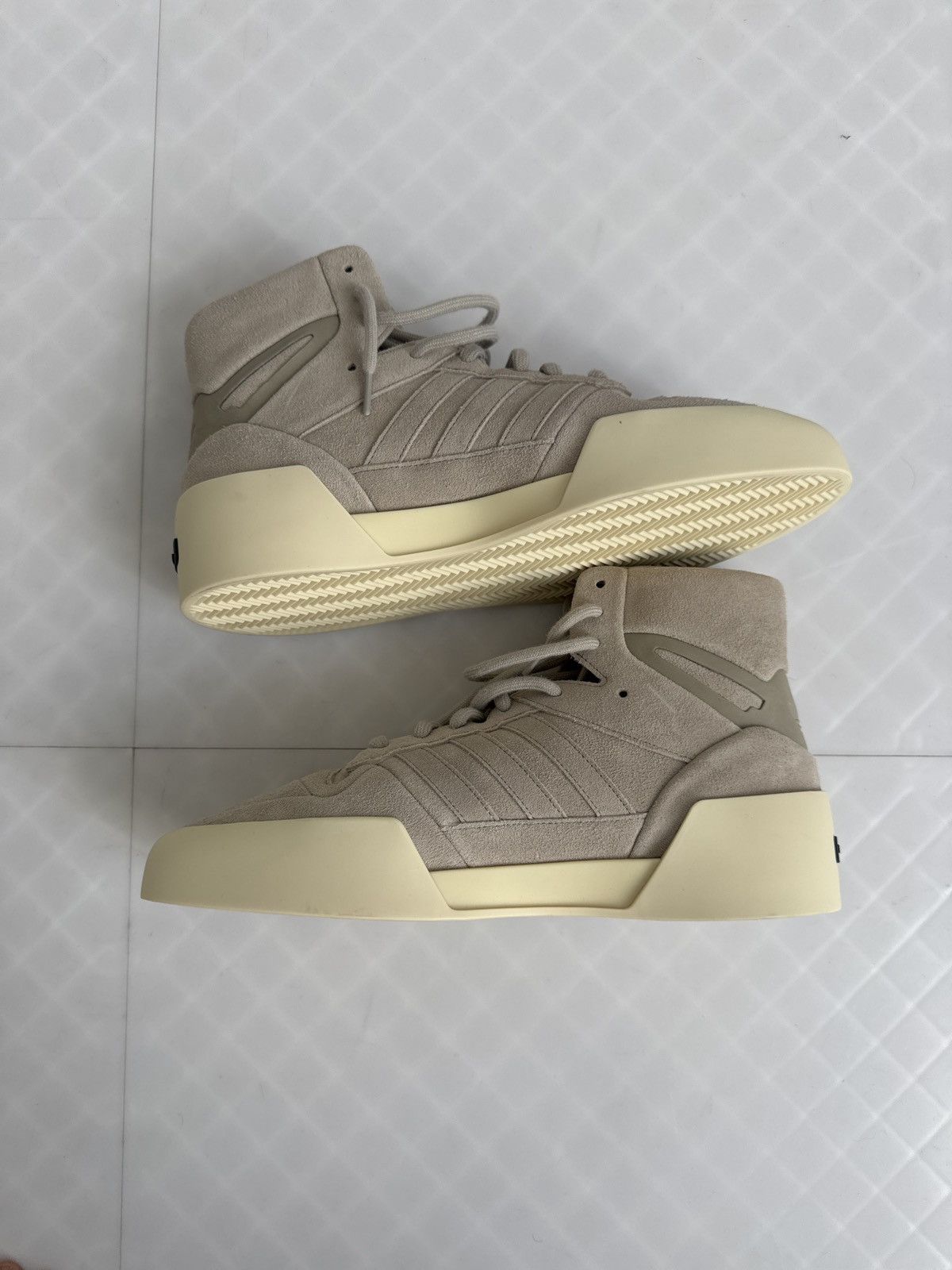 Adidas × Fear of God adidas Fear of God Athletics x '86 High Sesame - IF6683 Size US 12.5 / EU 45-46 - 6 Thumbnail