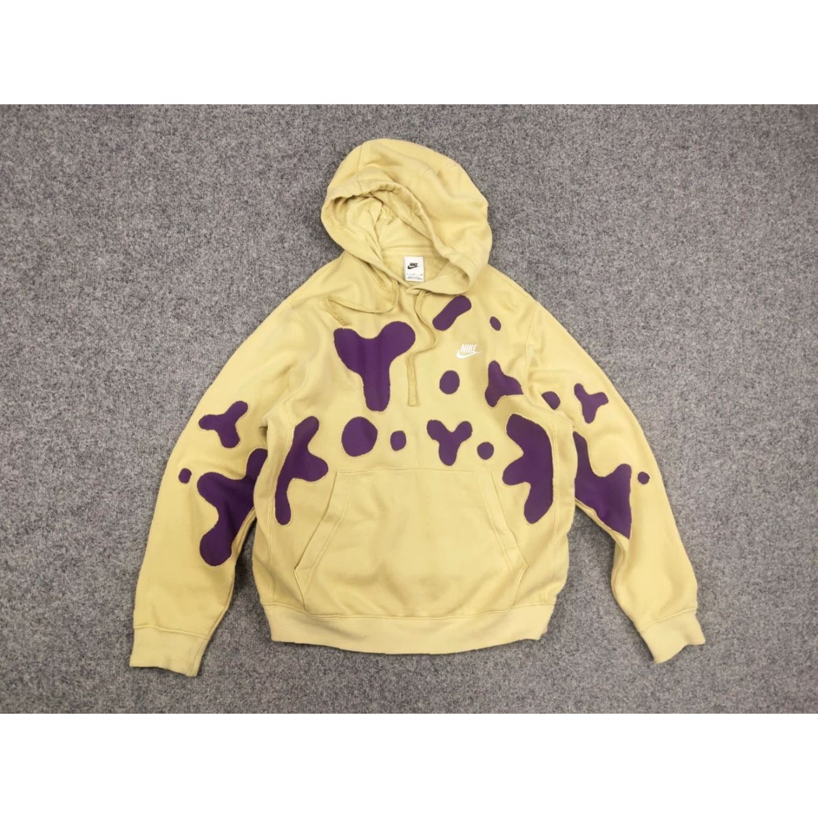 Nike Nike Hoodie Mens XS Yellow Vintage Skeleton Logo Y2K Style 90s Sports Pullover Crew Neck, Heavyweight Cotton Fleece Size US S / EU 44-46 / 1 - 6 Thumbnail