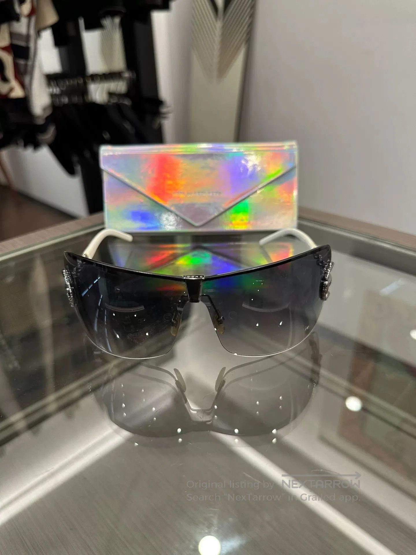 Japanese Brand Gucci Gradient Rimless Sunglasses. Size ONE SIZE - 1 Thumbnail