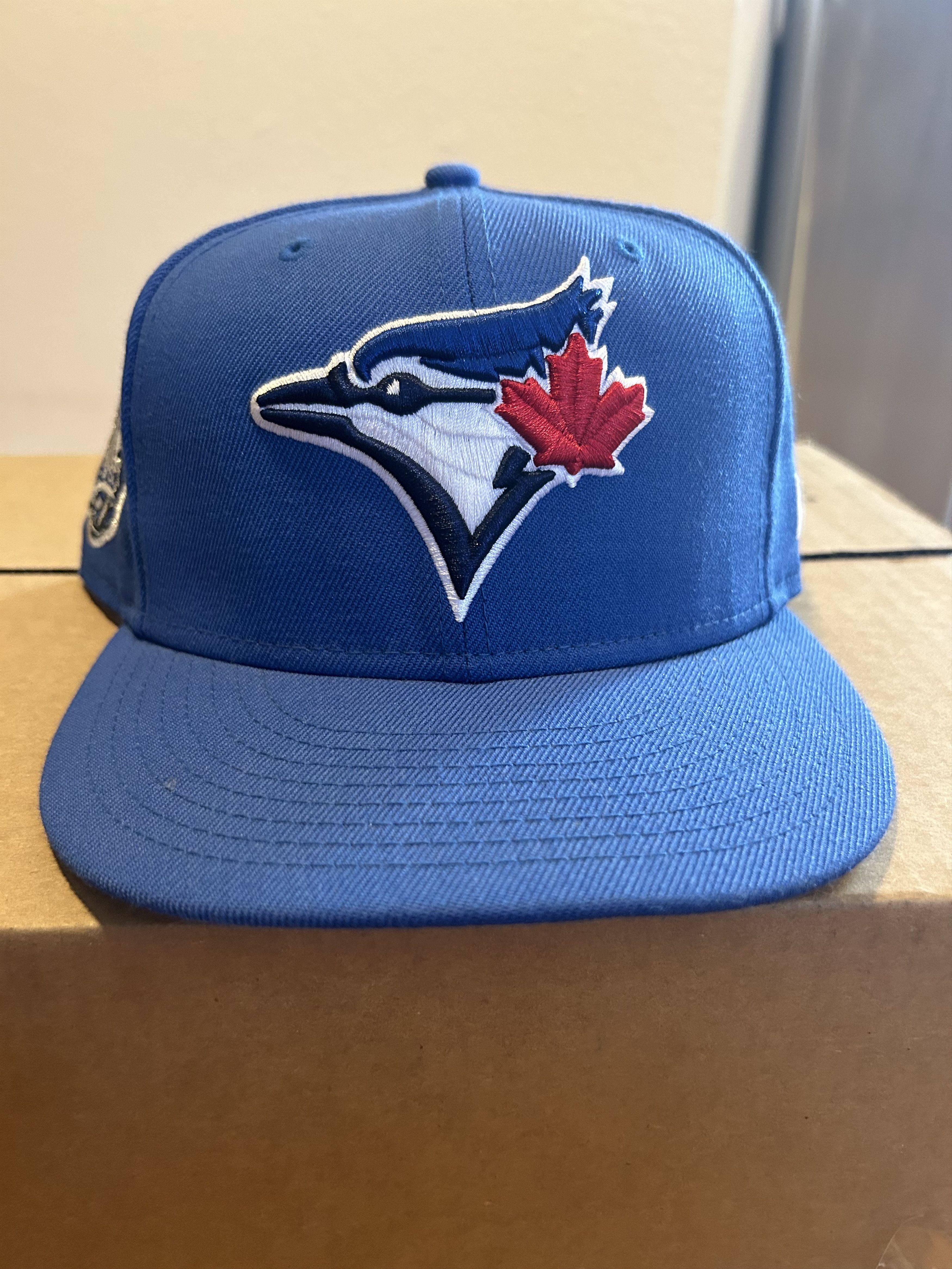 Hat Club Hat Club Toronto Blue Jays Fitted 7 3/8 - 30th Season Patch Size ONE SIZE - 1 Thumbnail