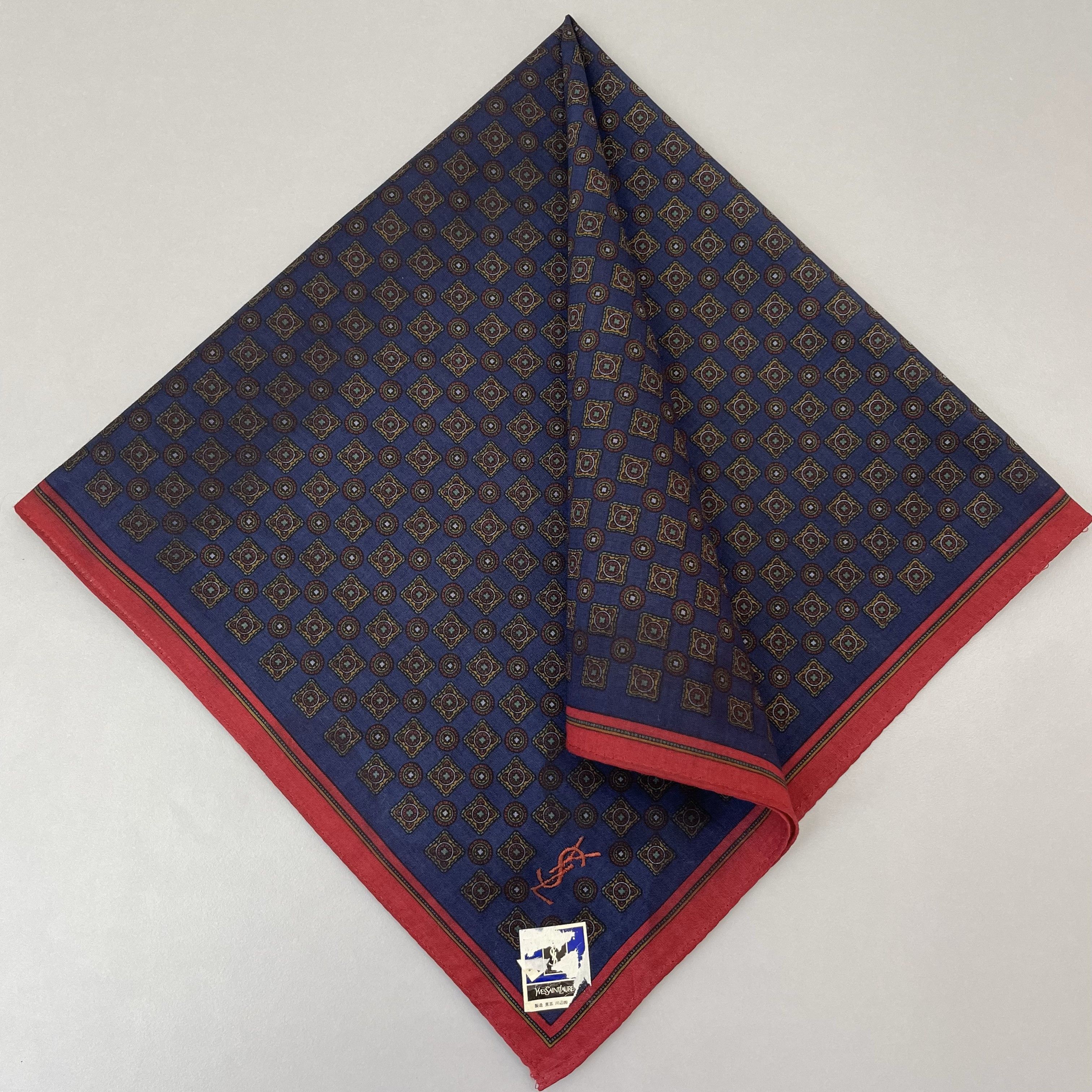Vintage Yves Saint Laurent Handkerchief / Neckerchief - 4224 Size ONE SIZE - 1 Thumbnail