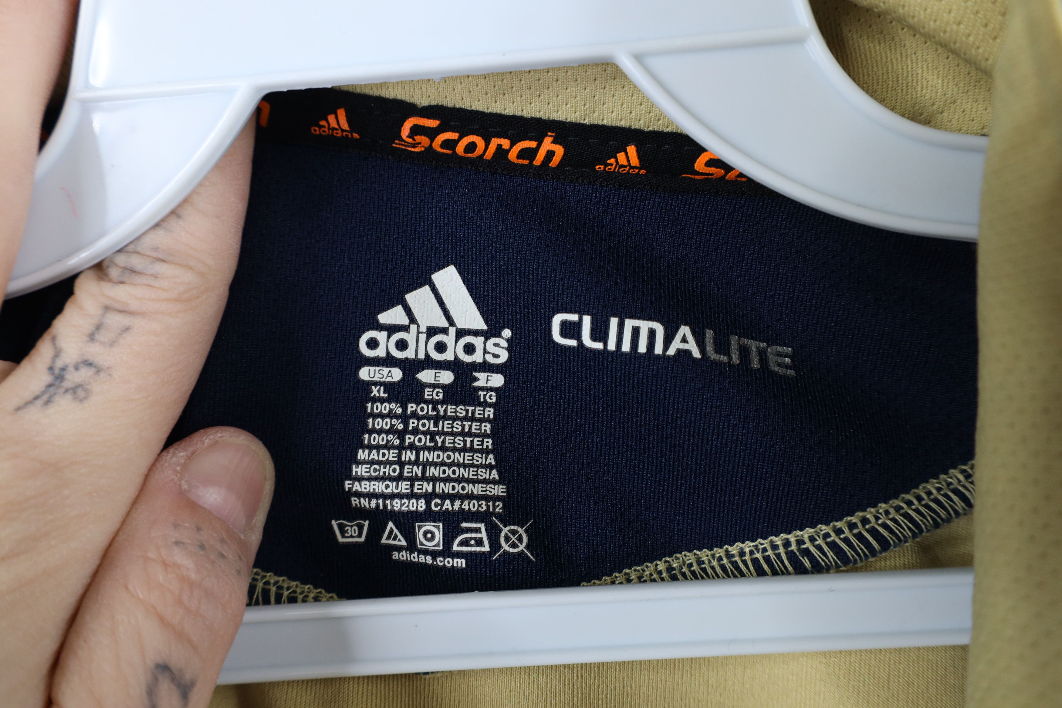Adidas Adidas Notre Dame University Football Team Issued Sweater Size US XL / EU 56 / 4 - 10 Thumbnail