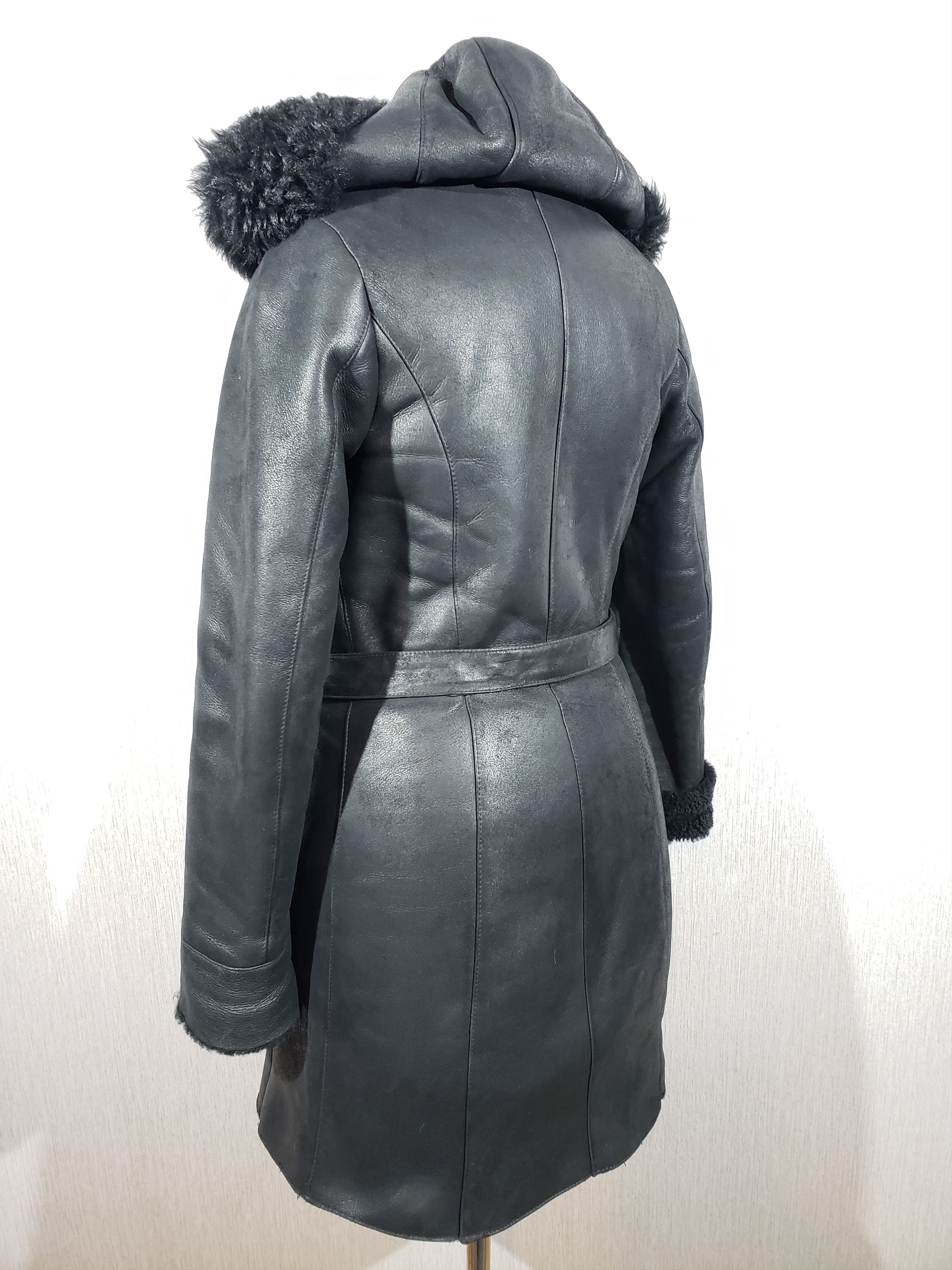 Other Stylish black sheepskin coat with metal zipper and hood. Size S / US 4 / IT 40 - 5 Thumbnail