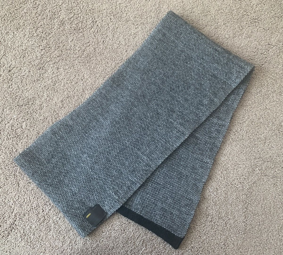 Fendi Authentic FENDI unisex FF monogram wool and cashmere scarf Size ONE SIZE - 3 Thumbnail