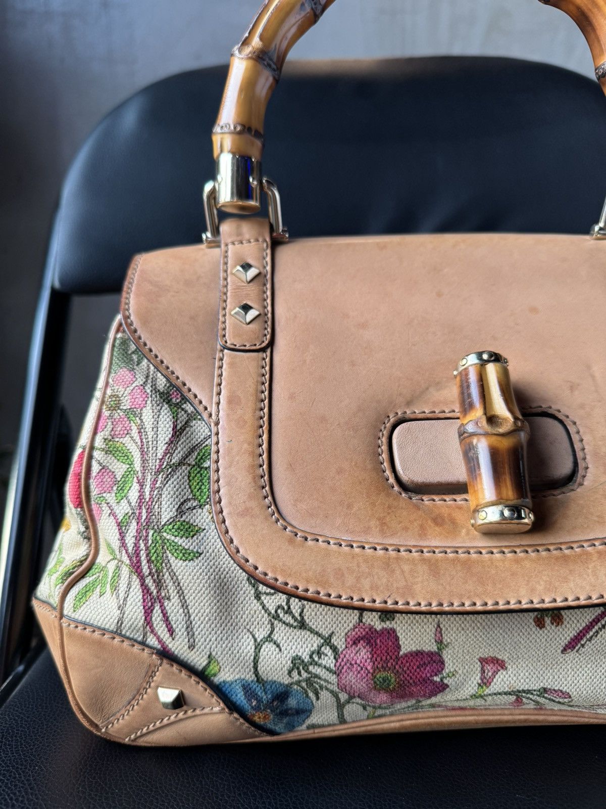 Gucci Gucci Bamboo Flora Nailhead Canvas Handbag Multiple colors Size ONE SIZE - 3 Thumbnail