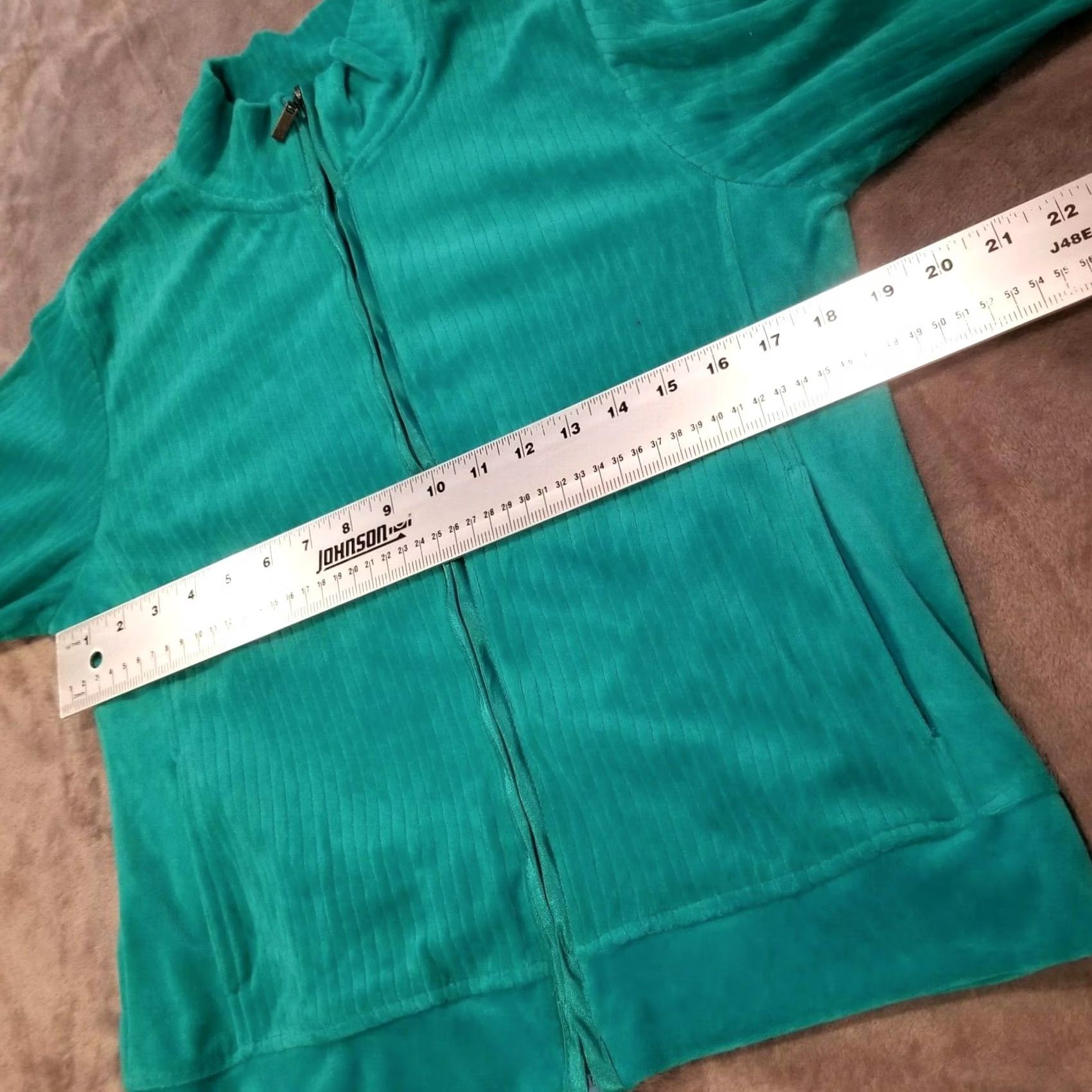 Vintage Pappagallo Womens Jade Blue Velour Full-Zip Jacket Petite PM Medium NWT Women's Jacket Velour Full-Zip Jade Blue Size M / US 6-8 / IT 42-44 - 6 Thumbnail