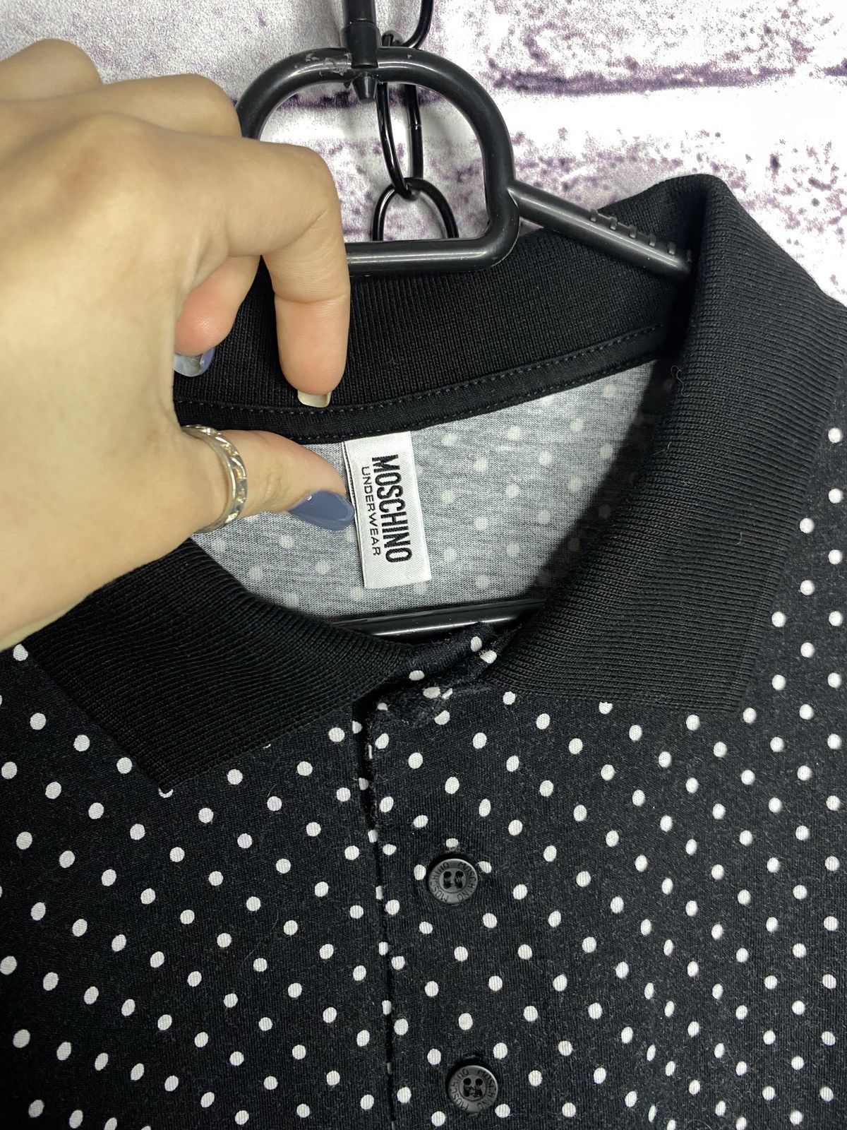 Moschino MENS Moschino polos vintage luxury made in Italy Size US L / EU 52-54 / 3 - 4 Thumbnail