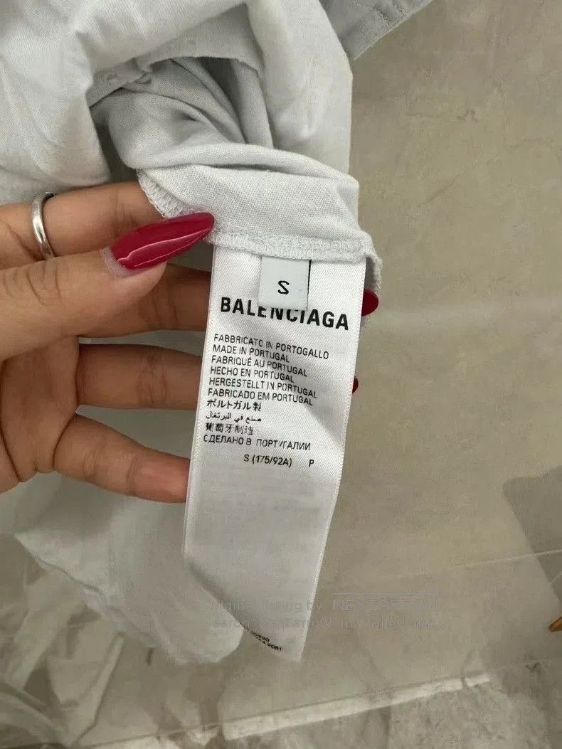 Balenciaga Balenciaga Embroidered Logo Hole Short Sleeve. Size US XS / EU 42 / 0 - 4 Thumbnail