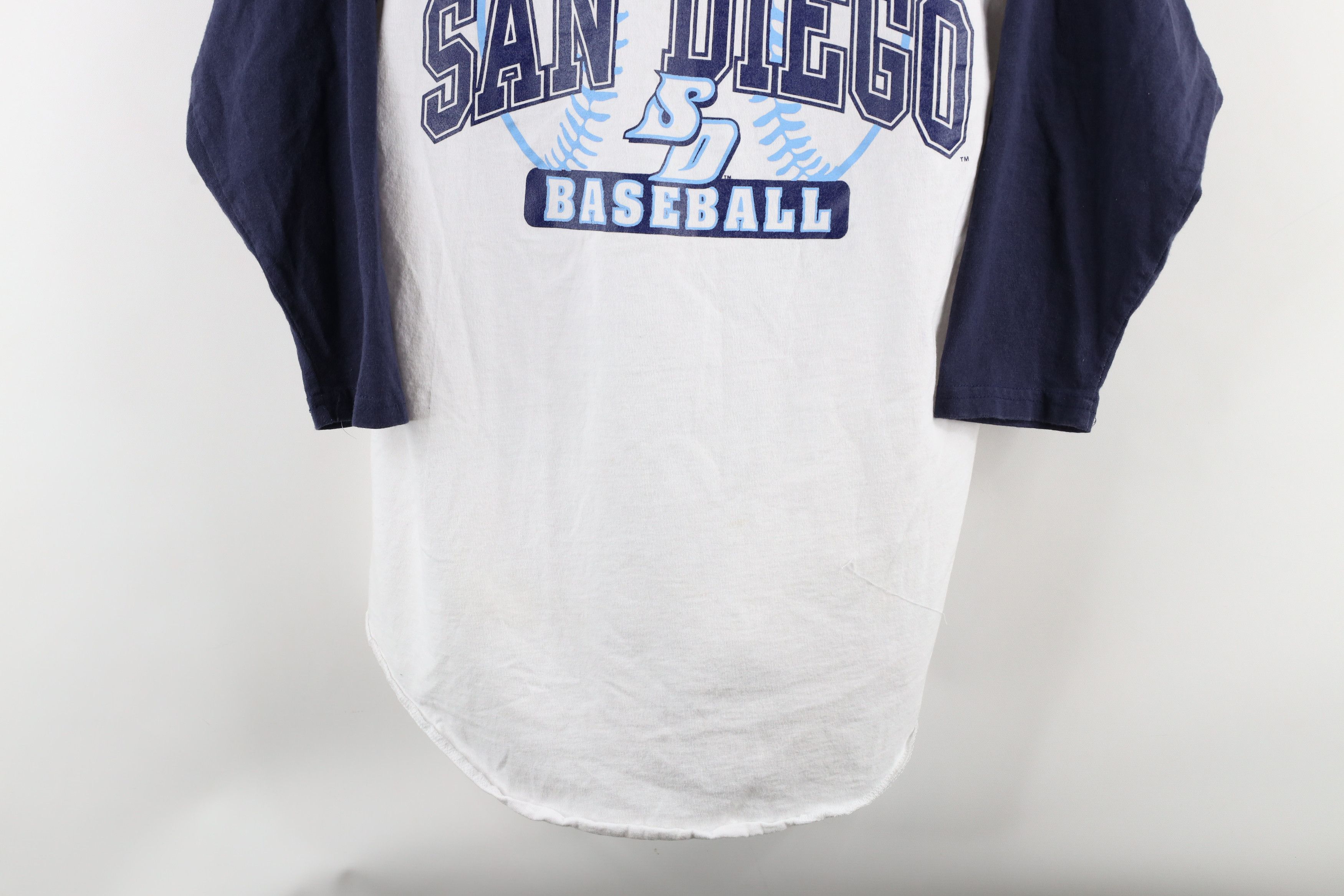 Vintage Vintage 90s University Baseball 3/4 Sleeve Raglan T-Shirt Size US M / EU 48-50 / 2 - 3 Thumbnail