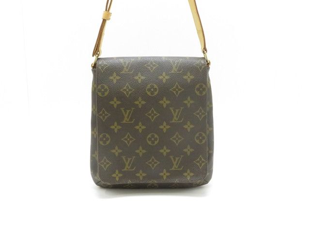 Louis Vuitton Musette Salsa Short Monogram
