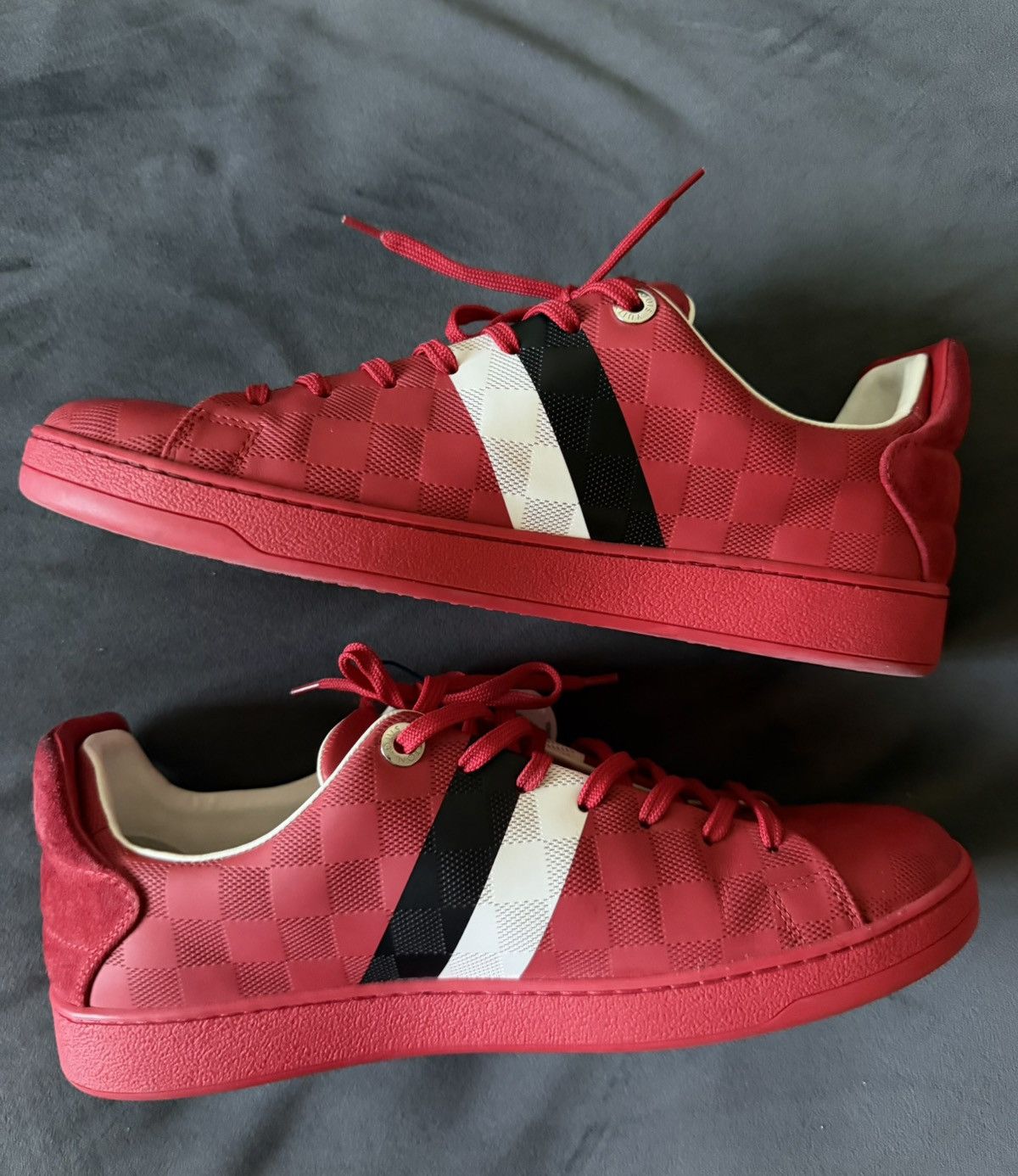 Louis Vuitton Louis Vuitton Red Checkered Front Row Size 8-8.5 US Men’s Size US 8 / EU 41 - 2 Thumbnail