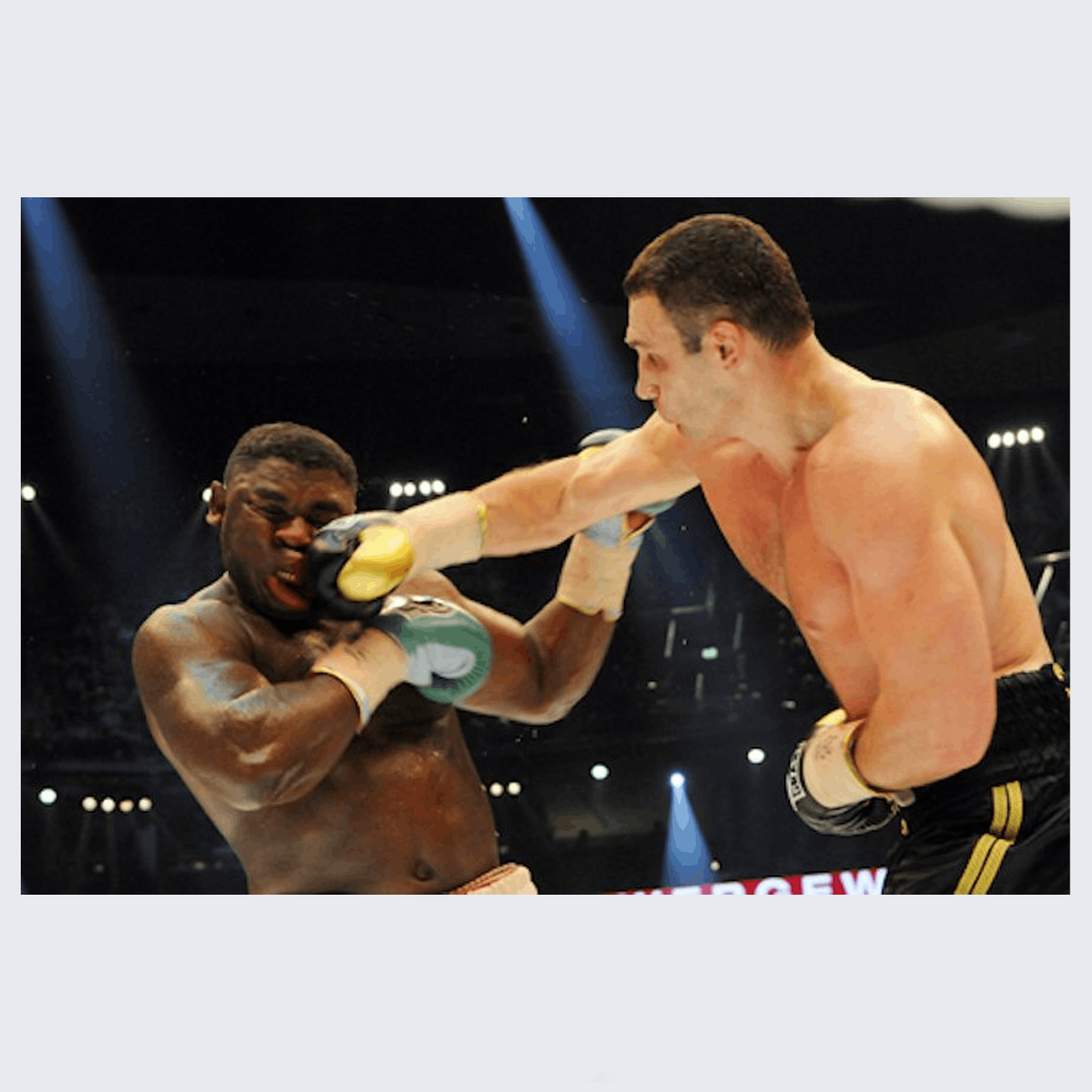 Vintage Klitschko vs Peter Vintage Y2K Boardwalk Boxing T-Shirt Size US XL / EU 56 / 4 - 2 Thumbnail