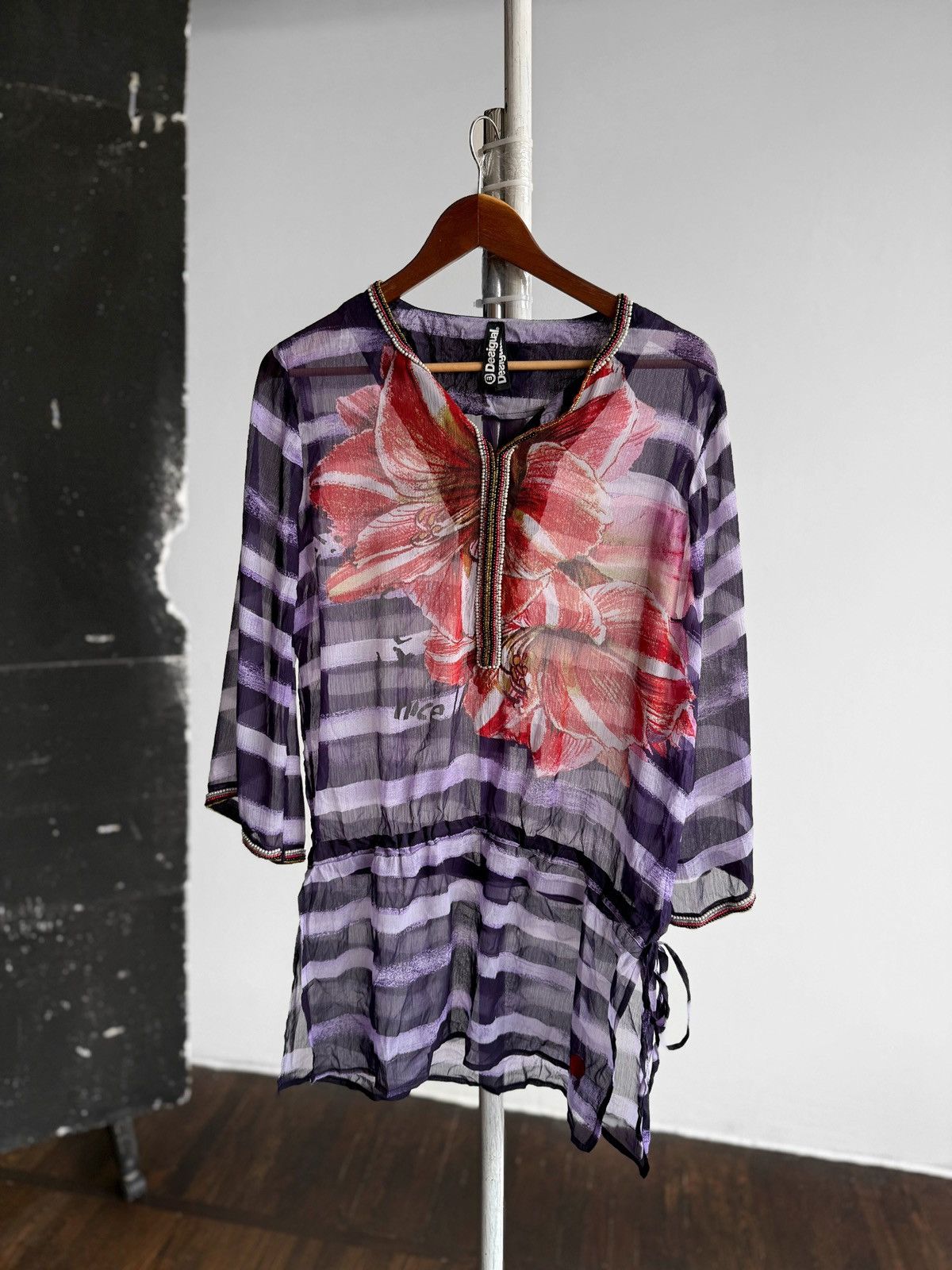 Designer × Desigual Desigual Womens Floral Purple Beaded Detail Tunic Blouse Top Size M / US 6-8 / IT 42-44 - 3 Thumbnail