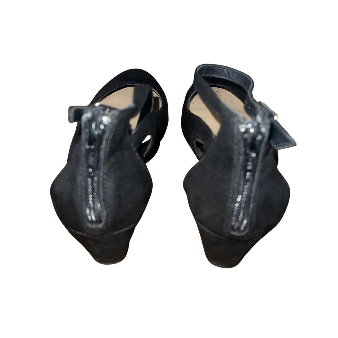 American Rag Amiley Cut Out Wedges Closed Toe Ankle Strap 8.5 Faux Suede Size US 8.5 / IT 38.5 - 3 Thumbnail