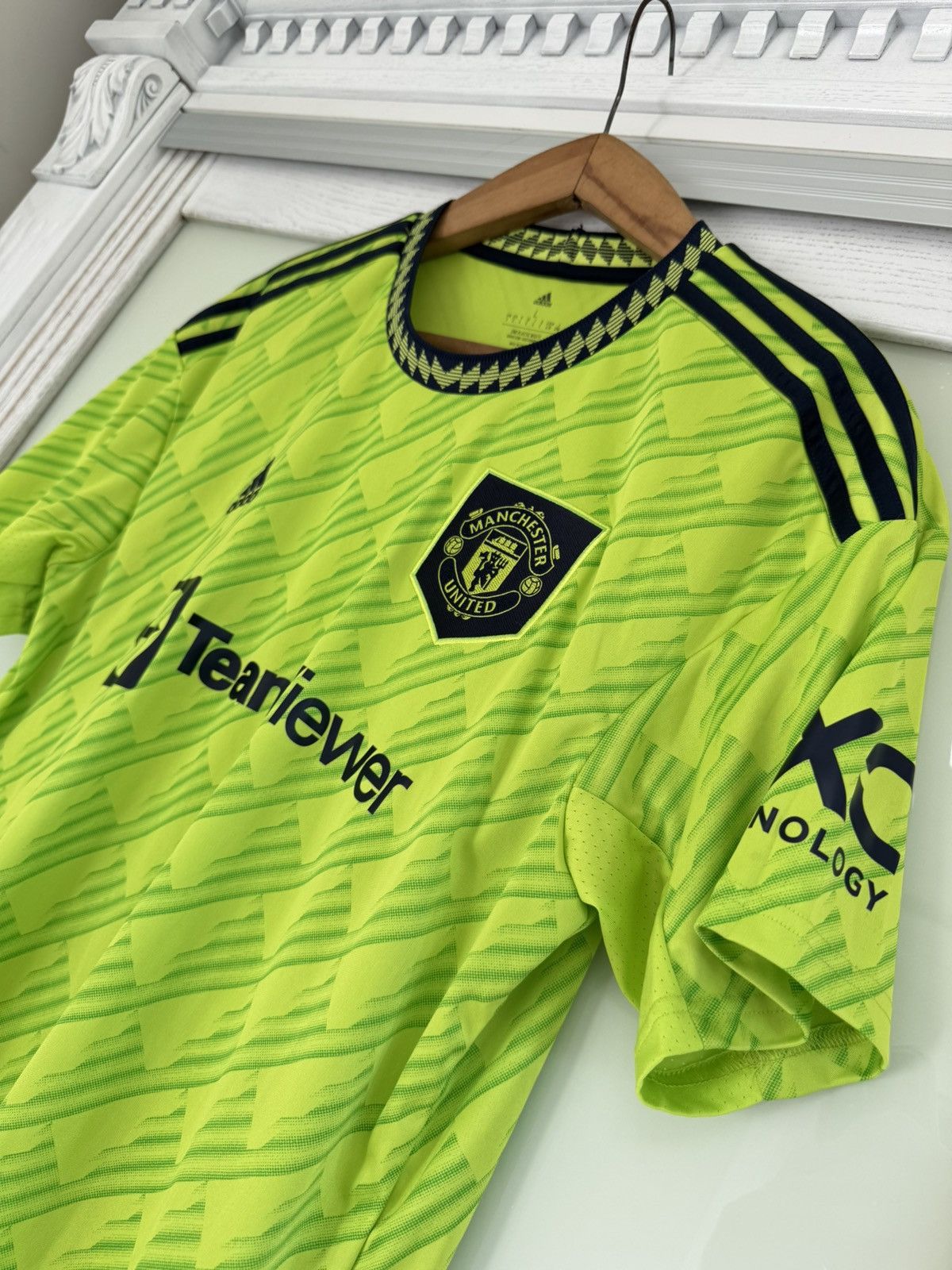 Adidas Manchester United 2022-2023 Third Soccer Jersey Football Kit Size US L / EU 52-54 / 3 - 6 Thumbnail