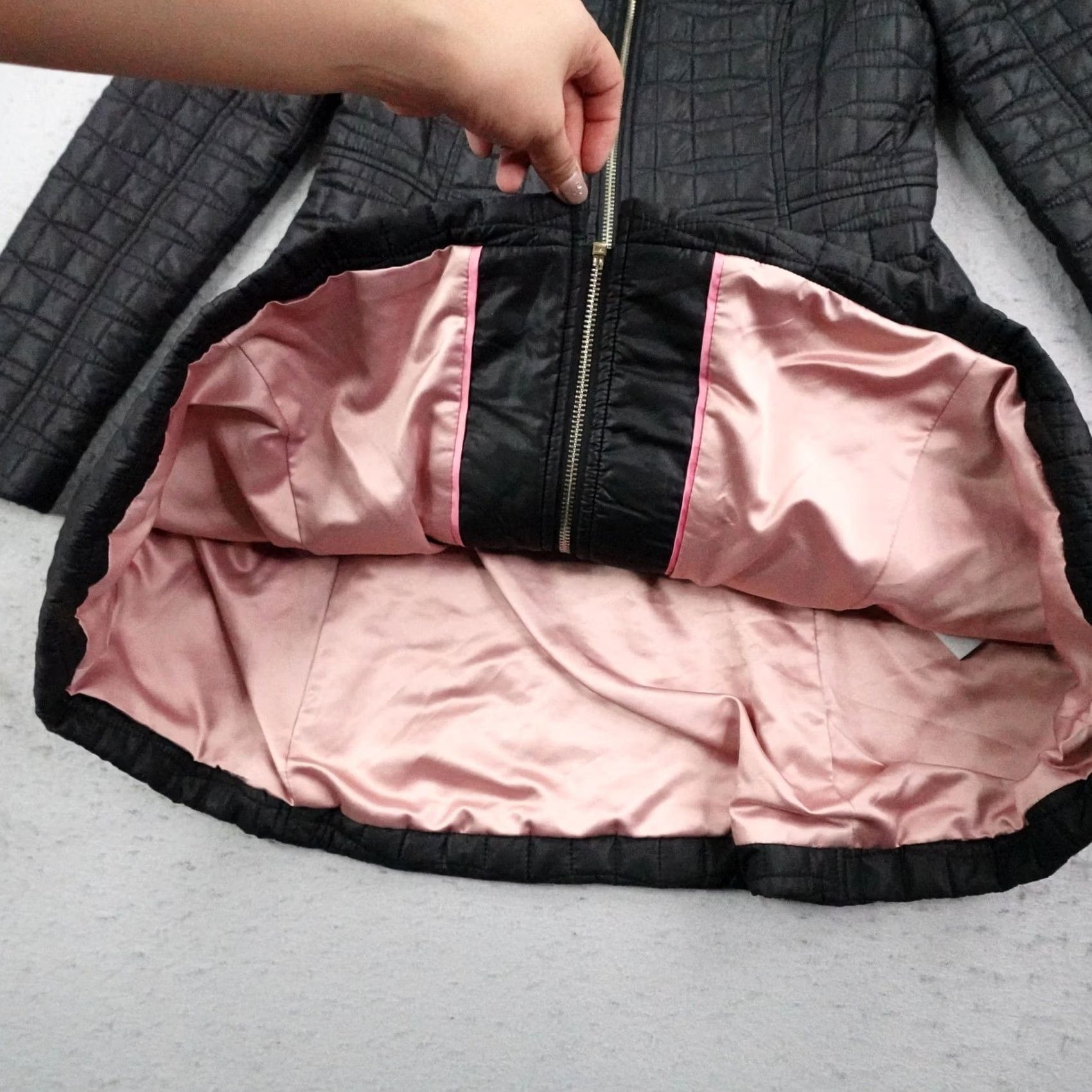 Vintage Kate Spade New York Womens XS Black Fit and Flare Puffer Coat Bow Quilted Jacket Size XS / US 0-2 / IT 36-38 - 4 Thumbnail
