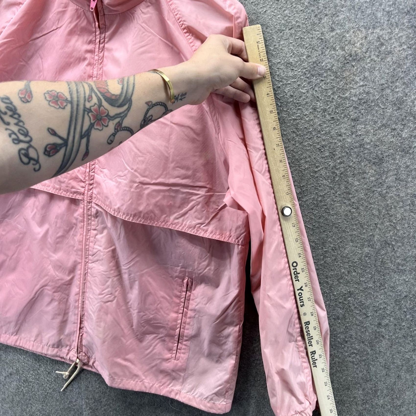 Vintage VINTAGE Woolrich Jacket Womens Large Pink Lightweight Hooded Windbreaker 90s Size L / US 10 / IT 46 - 6 Thumbnail
