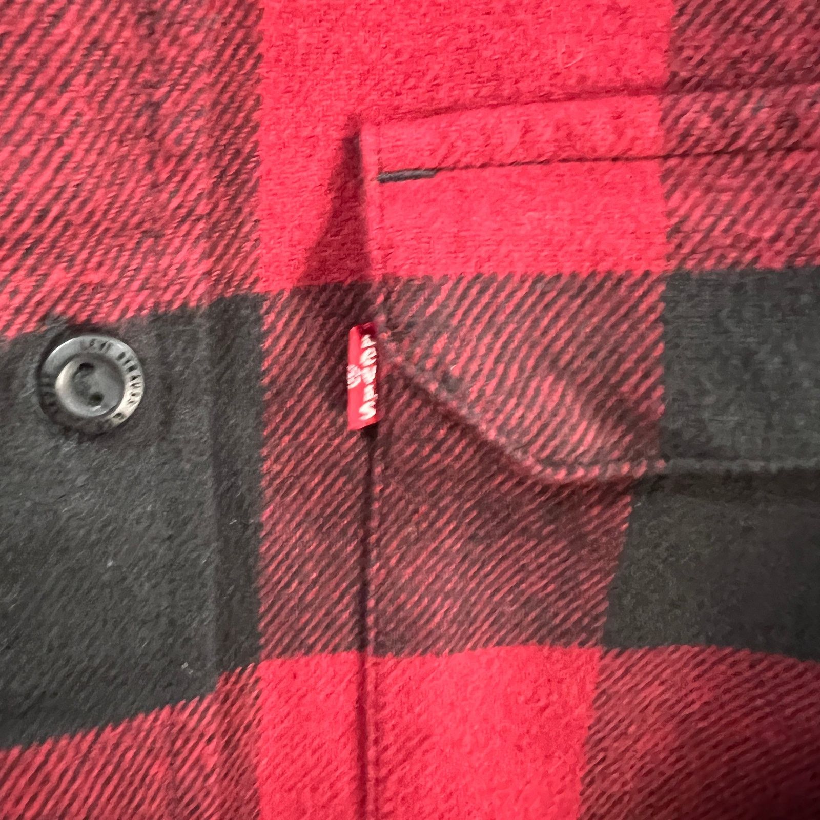 Other Levis Shirt Mens Button Up Red Buffalo Plaid Casual Size US S / EU 44-46 / 1 - 10 Thumbnail
