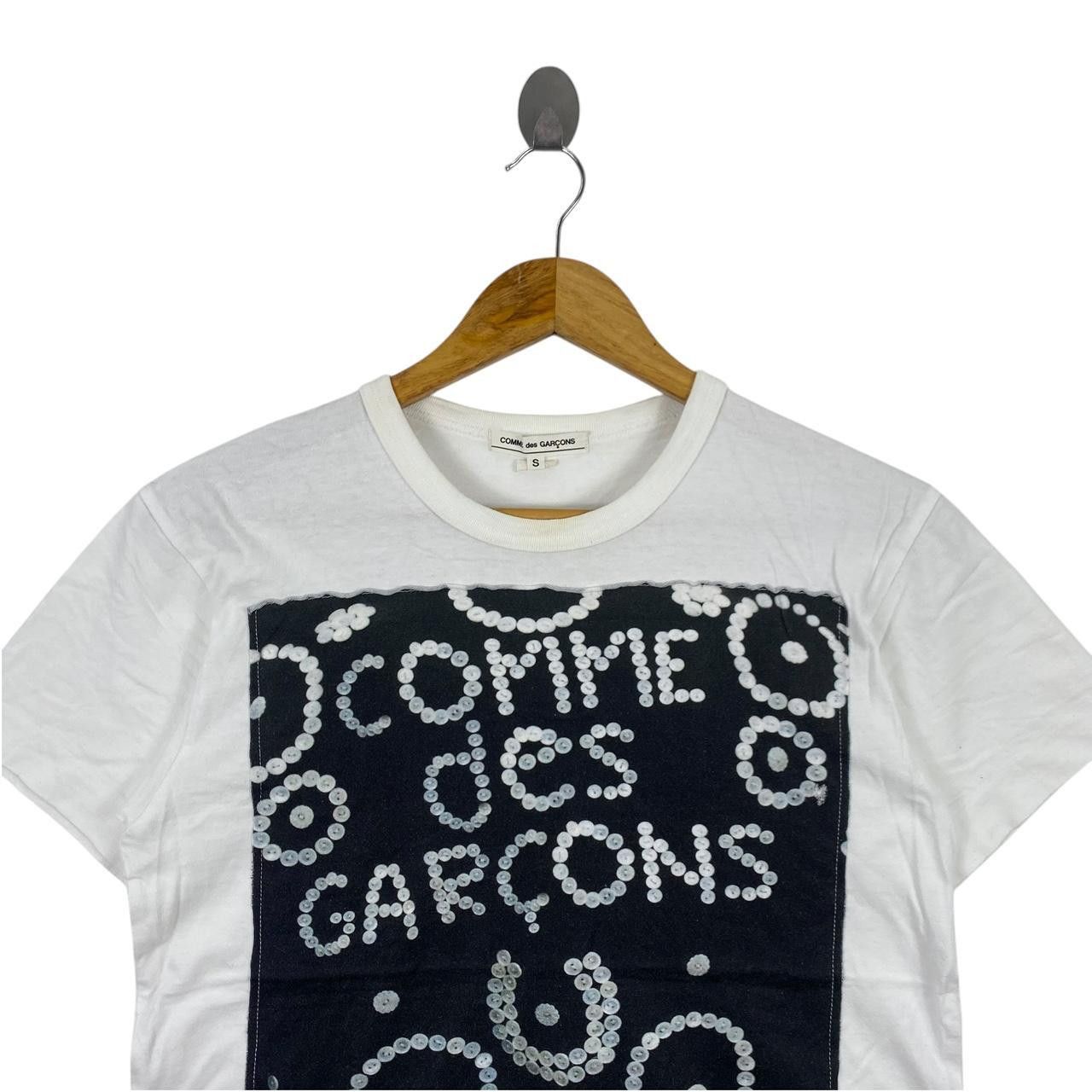 Comme des Garcons COMME DES GARCONS 2015 SS Collection Tee Shirt Top Sequinned Size S / US 4 / IT 40 - 2 Thumbnail