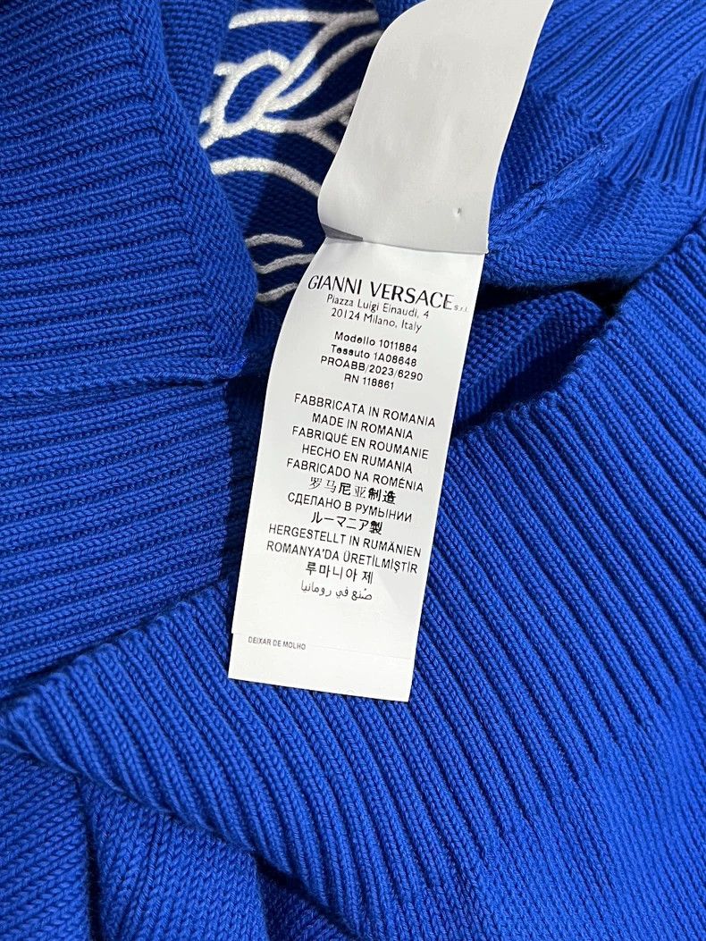 Versace Versace Medusa back pattern embroidered cotton sweater Size US M / EU 48-50 / 2 - 8 Thumbnail