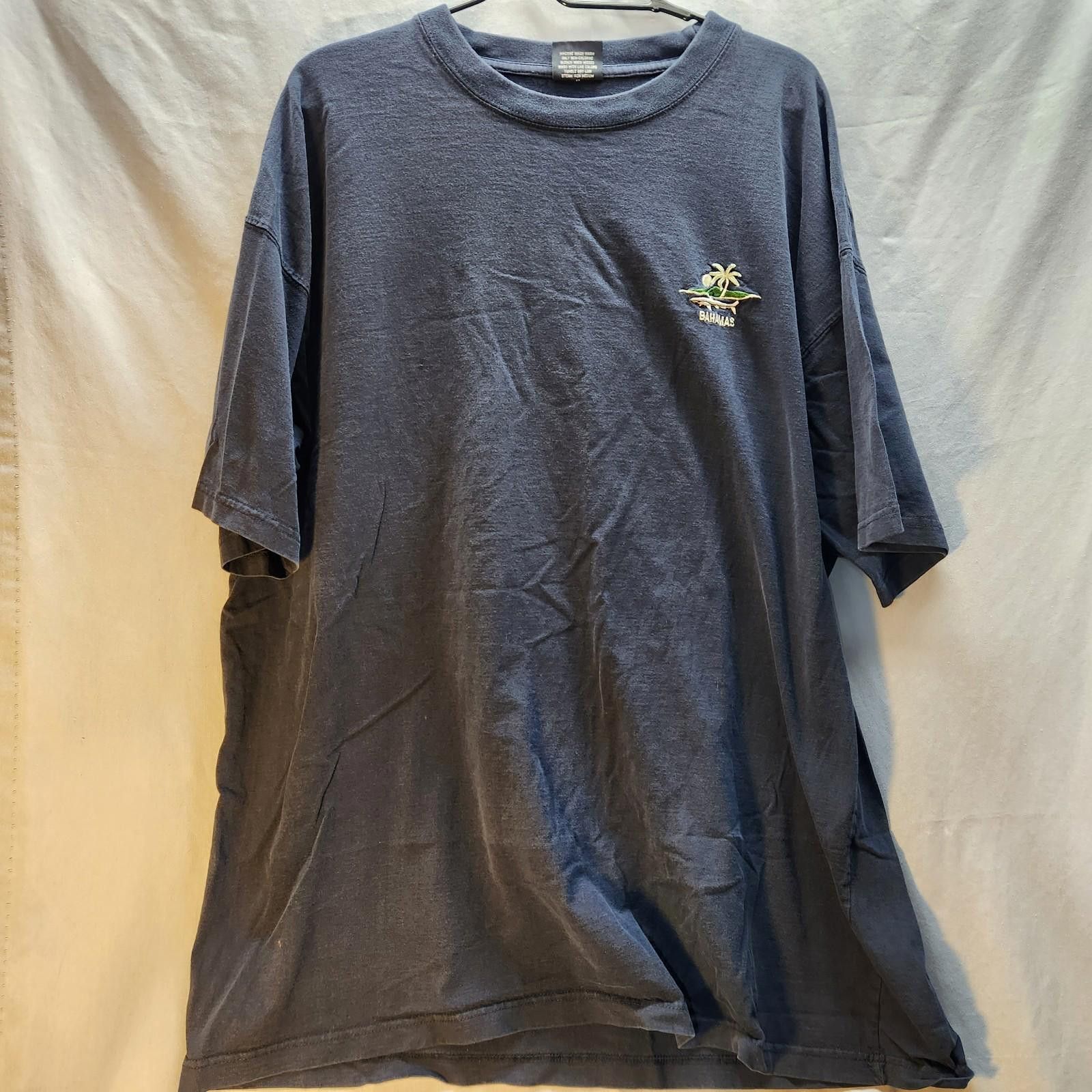 Designer Resortwear Direct Embroidered Bahamas Tshirt Blue Size 3XL Size US XXL / EU 58 / 5 - 1 Thumbnail