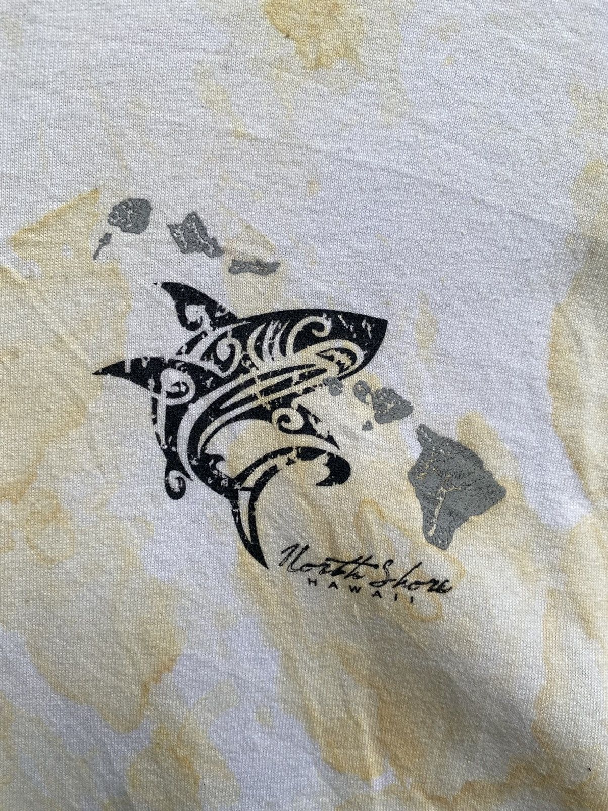 Vintage Vintage shark hawaii stain tie dye tee Size US L / EU 52-54 / 3 - 4 Thumbnail