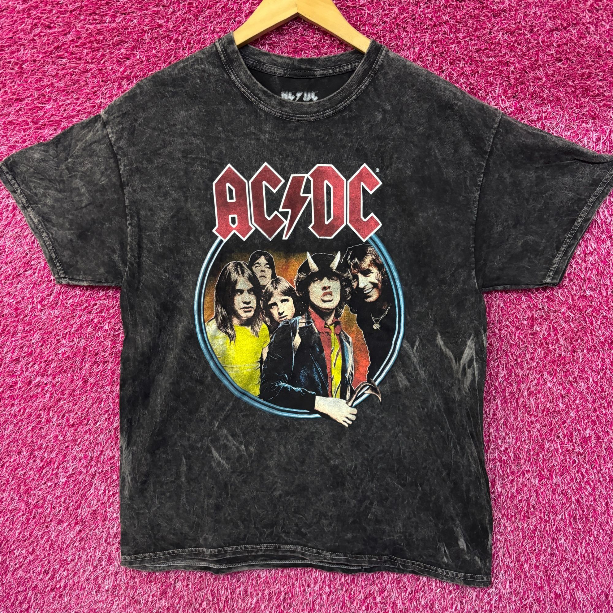 AC/DC AC/DC high way to hell tour Tshirt size large Size US L / EU 52-54 / 3 - 1 Thumbnail