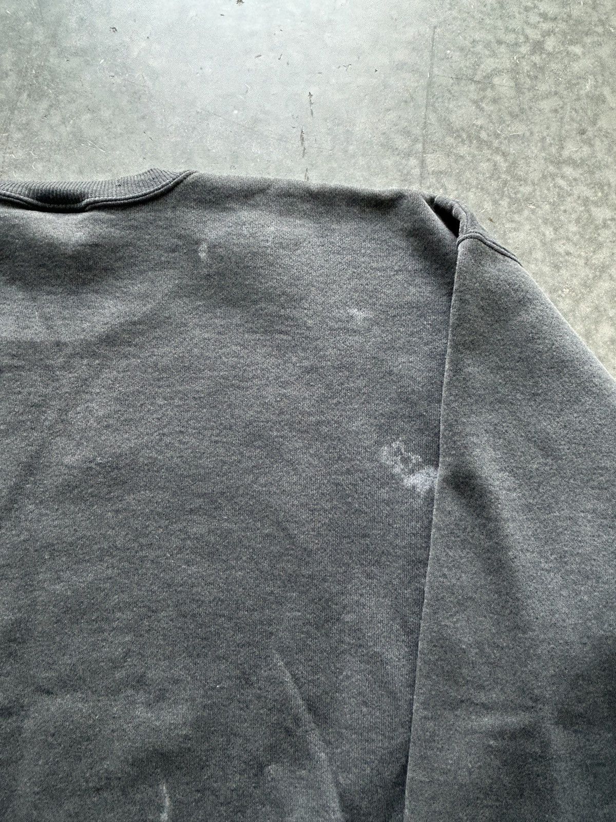 Hanes Vintage 90s Faded Black Sweatshirt Boxy Fit Size US L / EU 52-54 / 3 - 10 Thumbnail