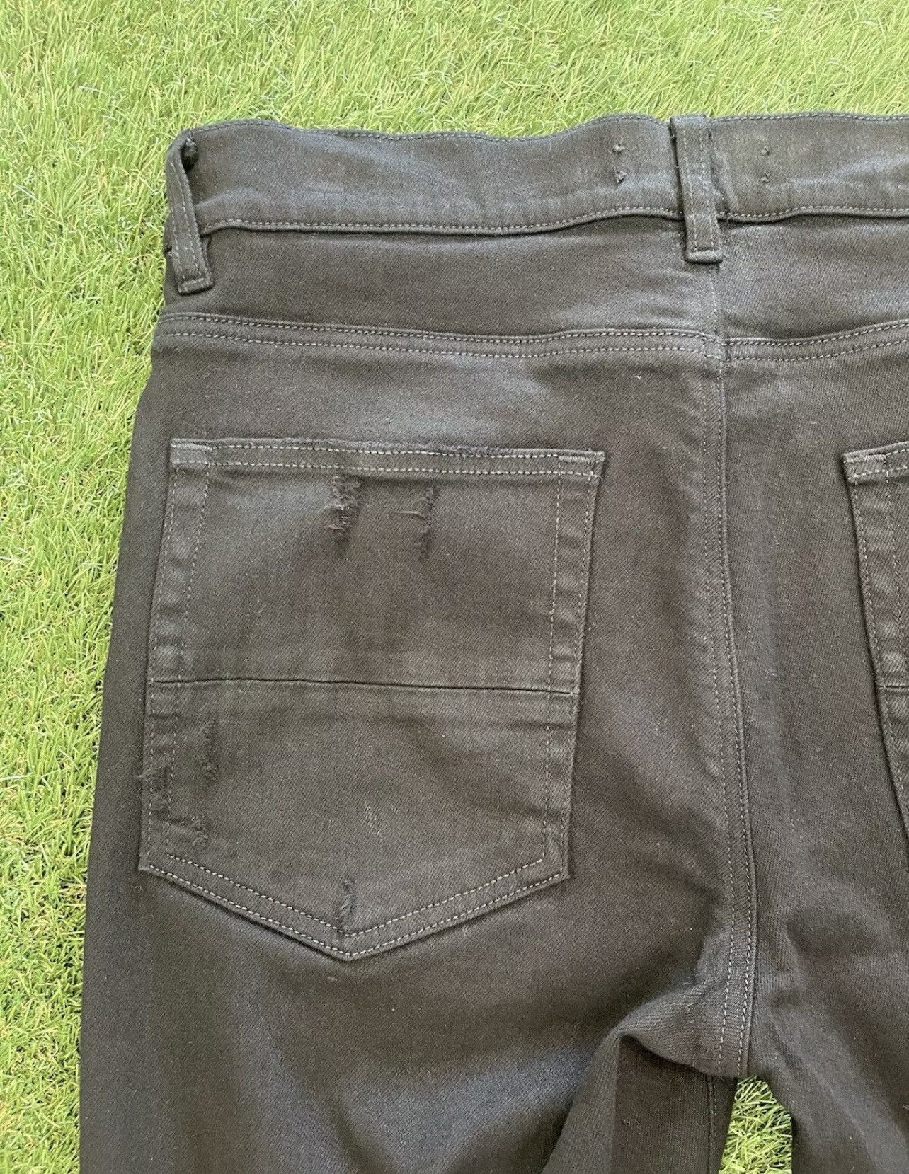 Amiri Size 34 - Amiri Crystal Patches MX1 Skinny Jeans $2,395 Size US 34 / EU 50 - 11 Thumbnail
