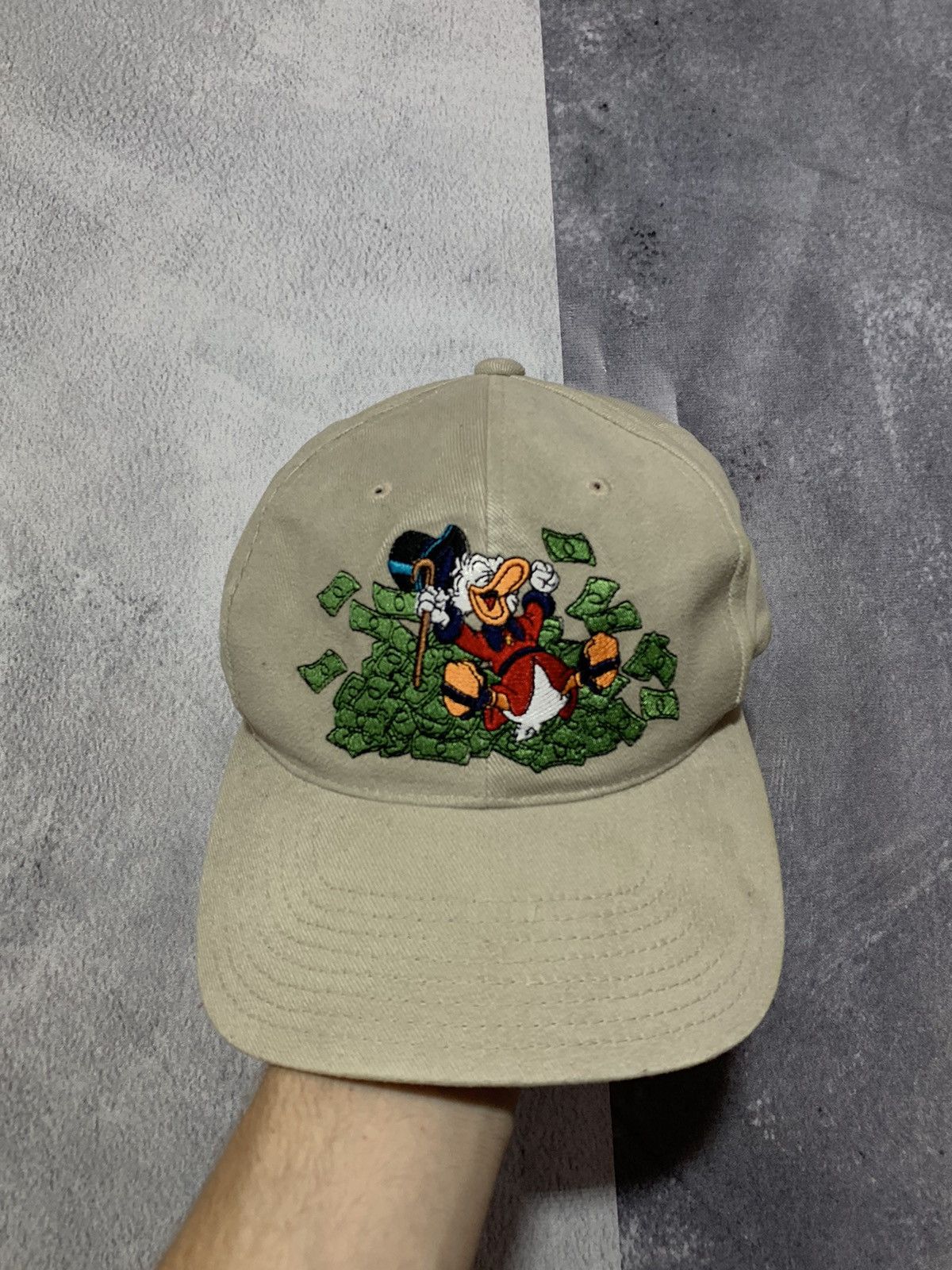 Cartoon Network × Vintage Vintage Scrooge Mcduck Disney cap big logo style Size ONE SIZE - 1 Thumbnail