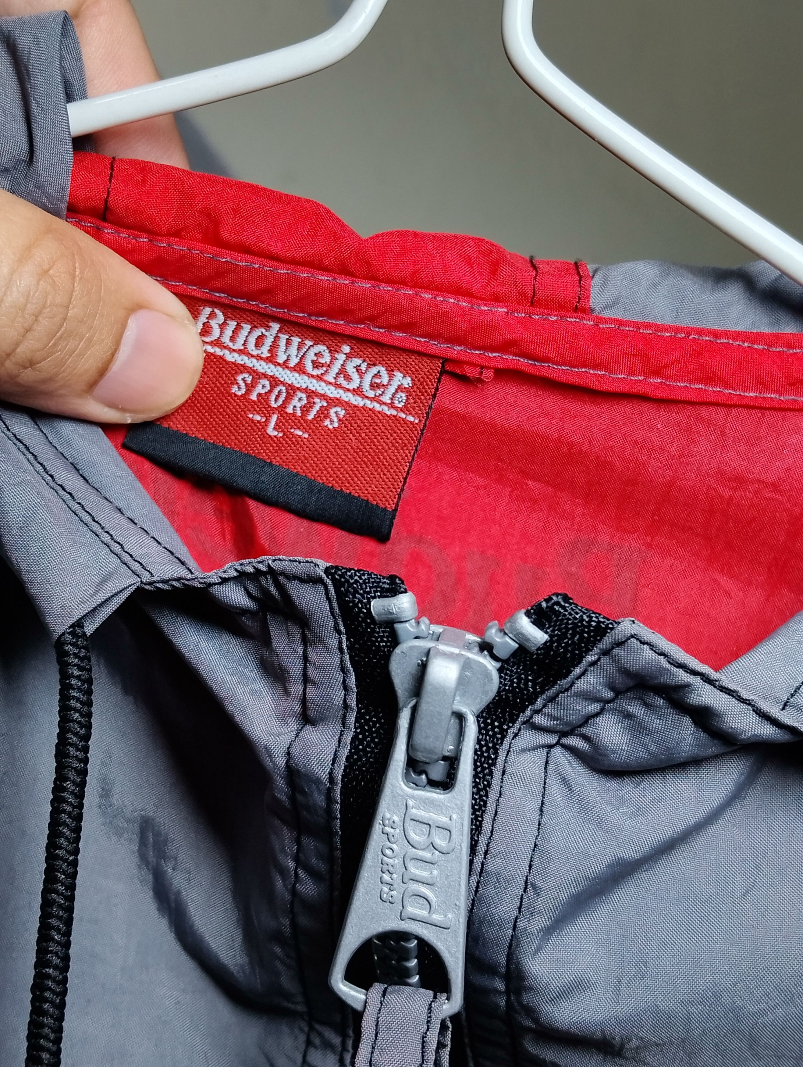 Budweiser Vintage Budweiser Light Jacket / Outdoor Size US L / EU 52-54 / 3 - 4 Thumbnail