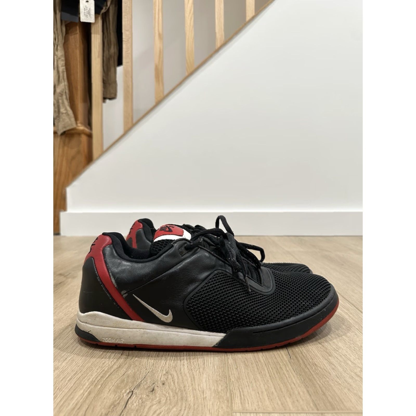 Nike Nike SB Zoom Tre Men's Shoe 13 Red Black Multicolor - Used, Cracked Soles, Skateboarding - Nike Zoom Tre Size US 13 / EU 46 - 3 Thumbnail