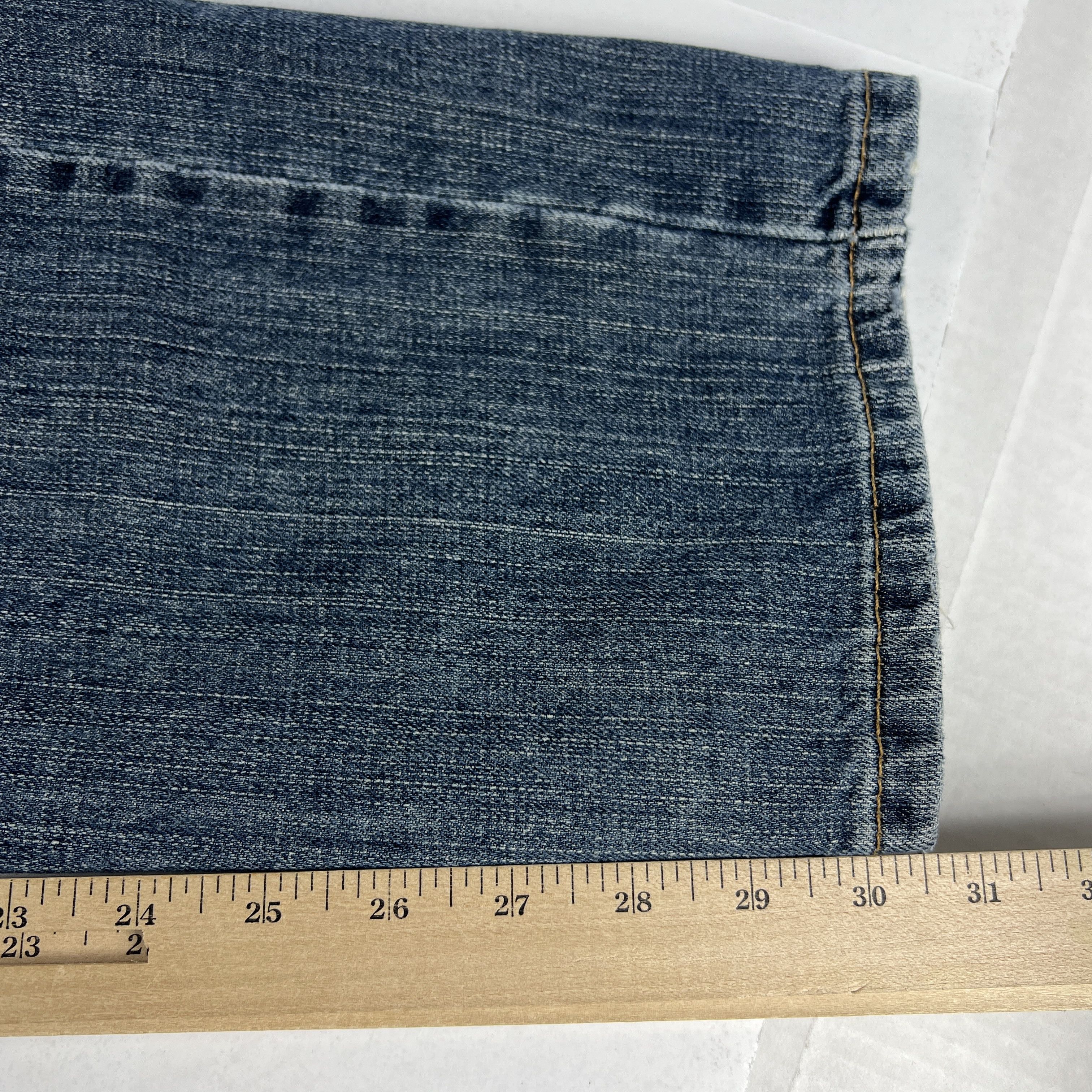 Levi's Levi's Jeans 559 Relaxed Fit Straight Leg Blue Faded Denim Size US 32 / EU 48 - 19 Thumbnail