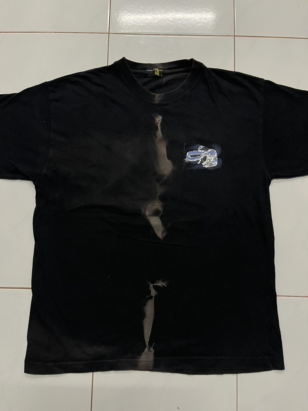 If Six Was Nine × Japanese Brand × Vintage 2000s NYLAUS JEANS SUN FADED TSHIRT RARE DESIGN Size US L / EU 52-54 / 3 - 6 Thumbnail