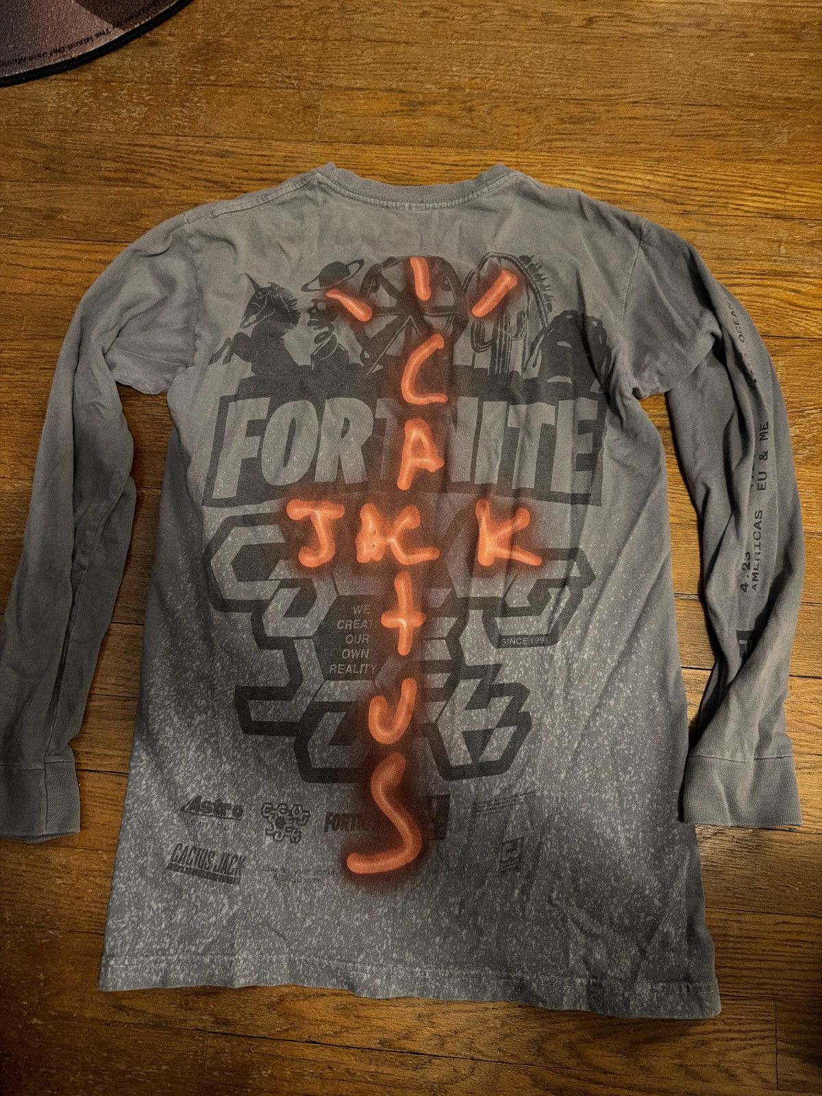 Travis Scott Travis scott fortnite long sleeve Size US S / EU 44-46 / 1 - 1 Thumbnail